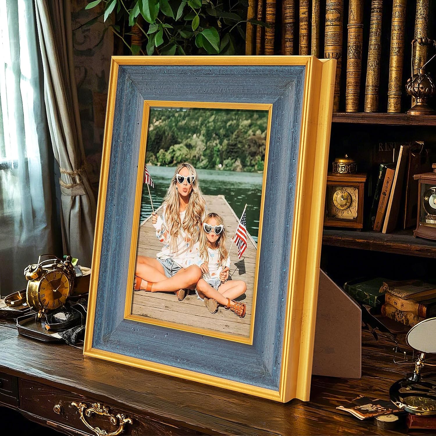 5x7 Picture Frame, Antique Finish Display 5 x 7 Photo Frame with Tempered Glass for Wall or Tabletop,5 by 7 Picture Vintage Framed Wall Art Décor,Navy Blue,1Pack