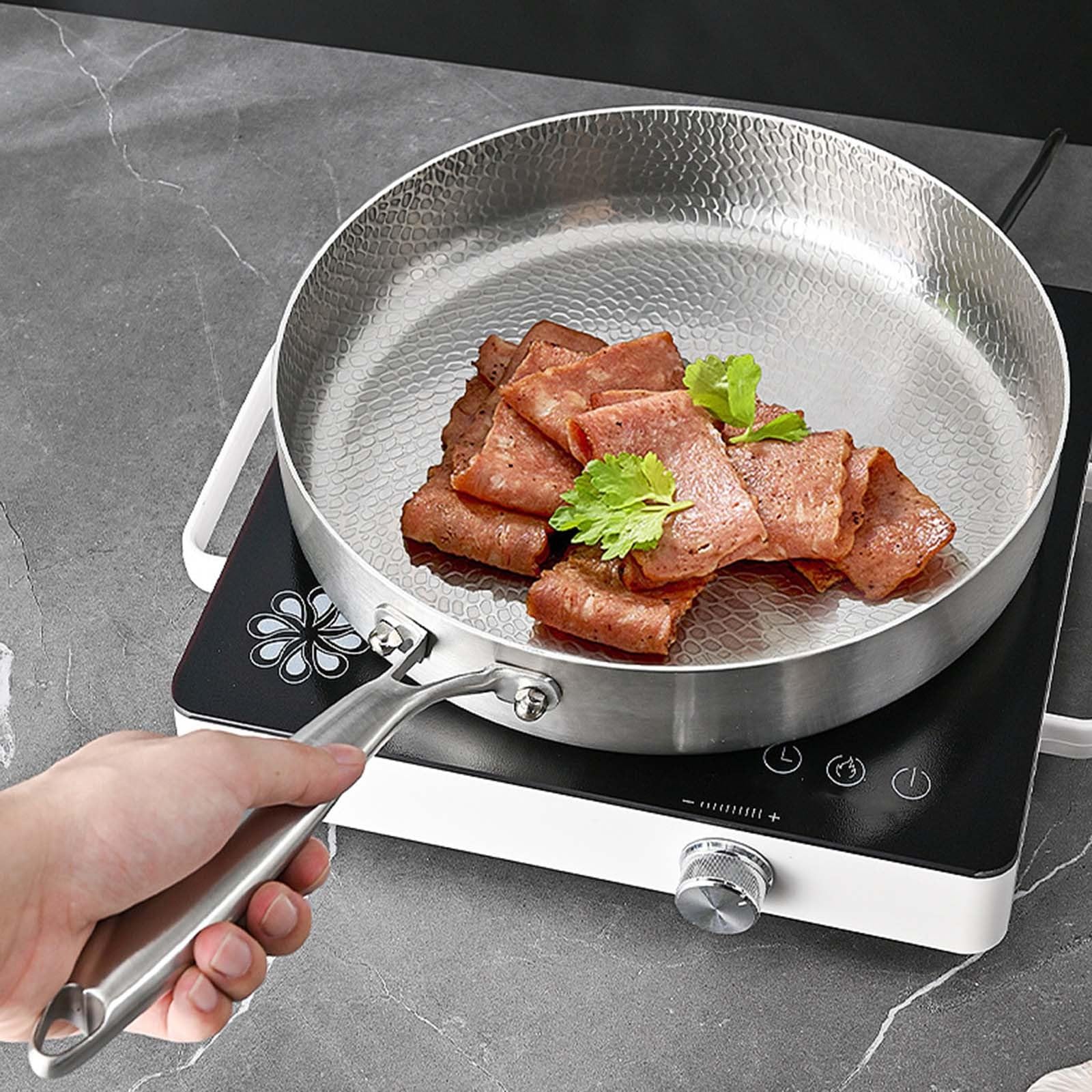 Titanium Hammered Pan Pro mit Deckel, Antihaft-Bratpfannen, Bratpfanne mit Deckel, kratzfeste Beschichtung, kompakt und leicht, für Induktionskochfeld, Camping, Kochen (24 cm)