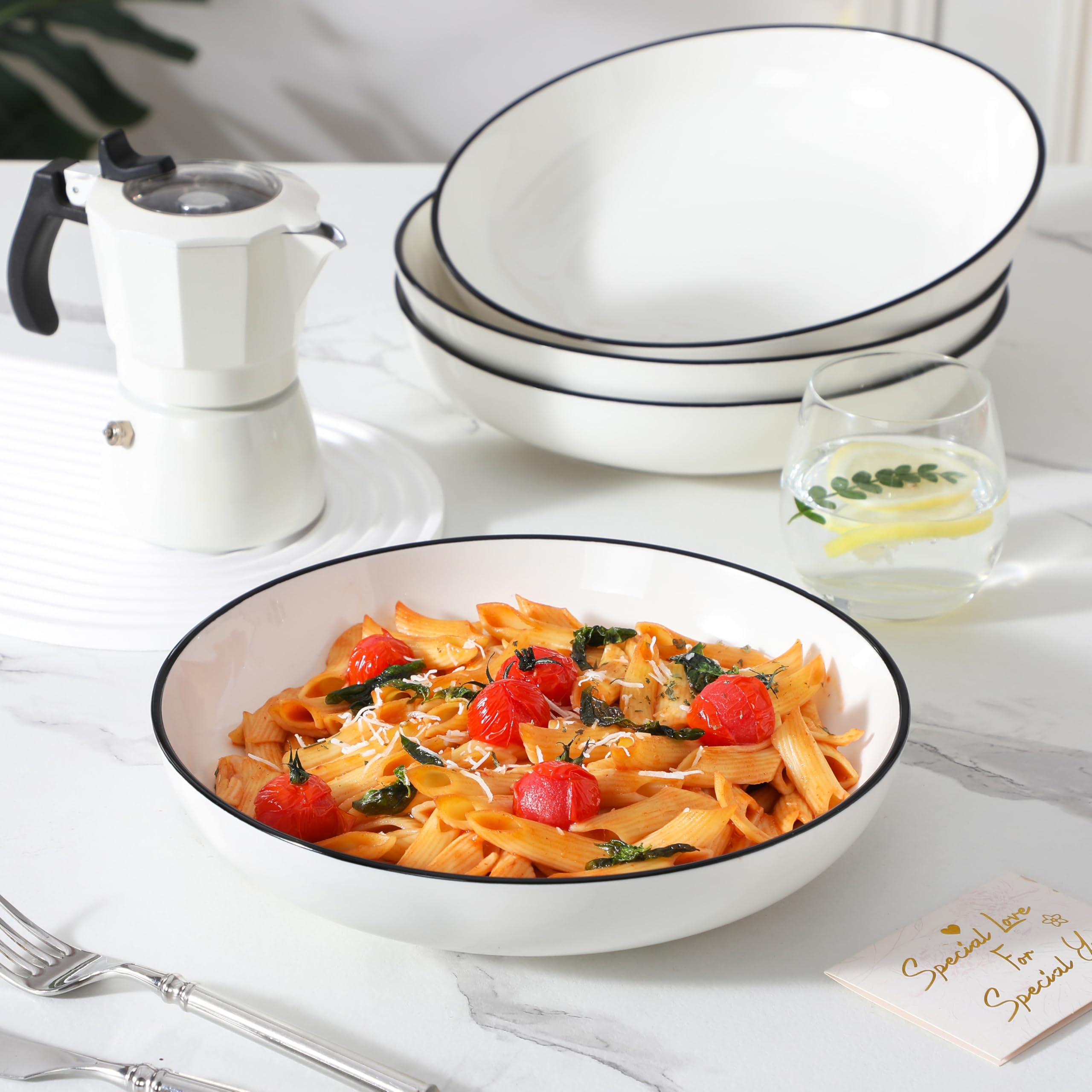 MALACASA Serie REGULAR 1680ml Piatti da Pasta in Porcellana, Piatti da Zuppa, Set di 4 Ciotole per Insalata, Bianco con Bordo Nero