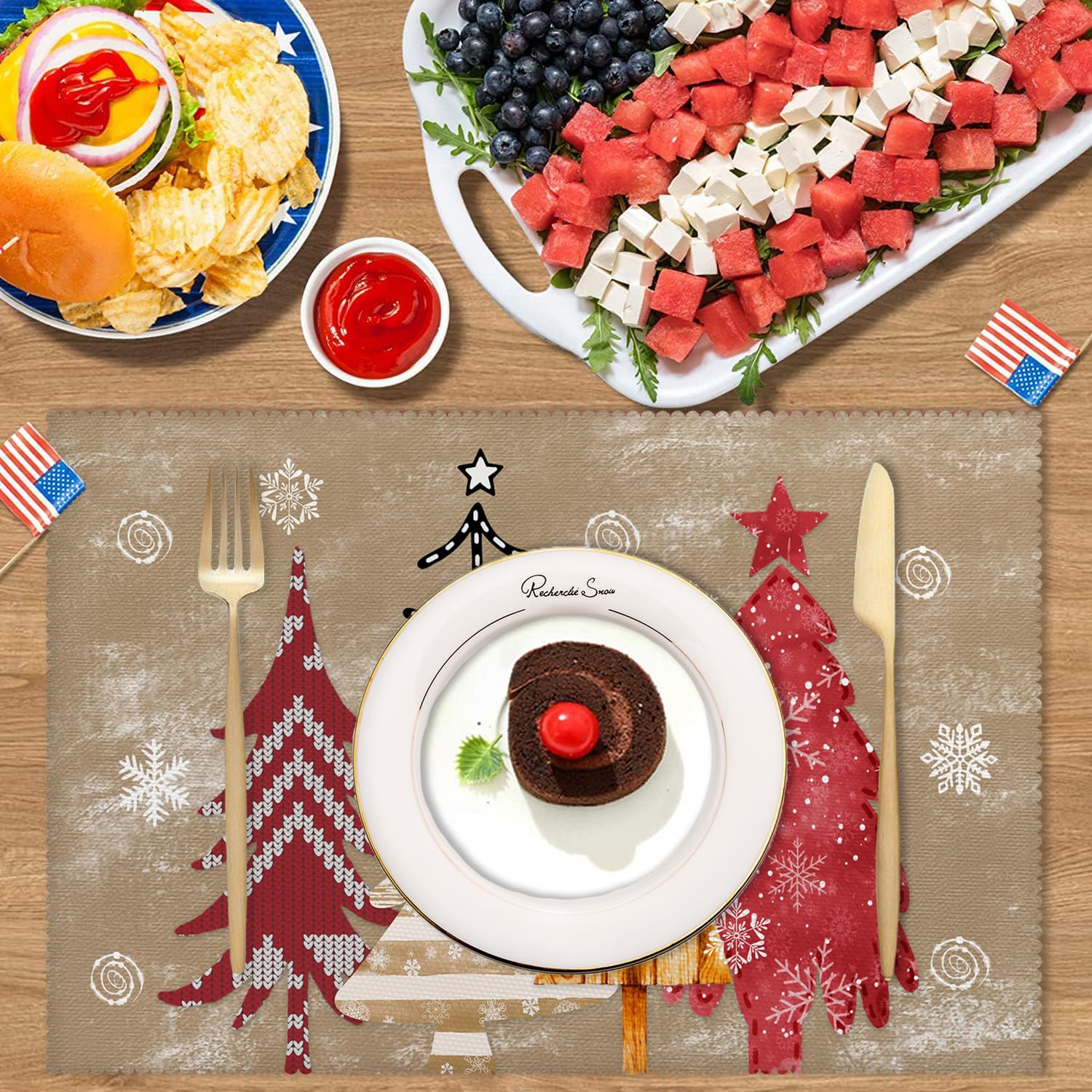 Amazon｜Aremetop クリスマスツリー プレースマット 4枚セット 12x18