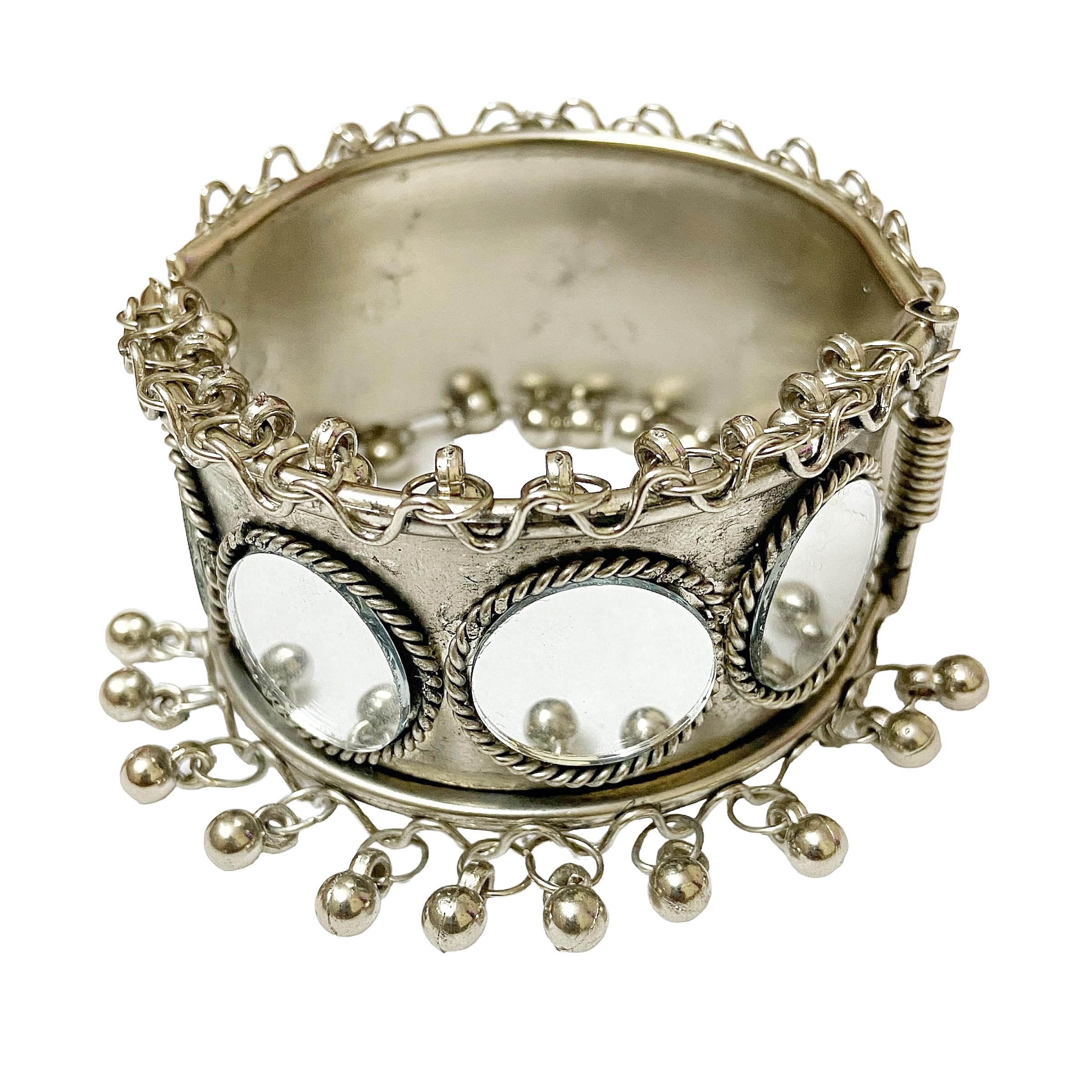 See full amazon price history chart for Ushaworks Silver Oxidised Round Mirror Bracelet Bangle for women & Girls (Pack of 1) Ushaworks Silver Oxidised Round Mirror Bracelet Bangle for women & Girls (Pack of 1) (B0CQXV4X52) Amazon Price History, Amazon Price Tracker