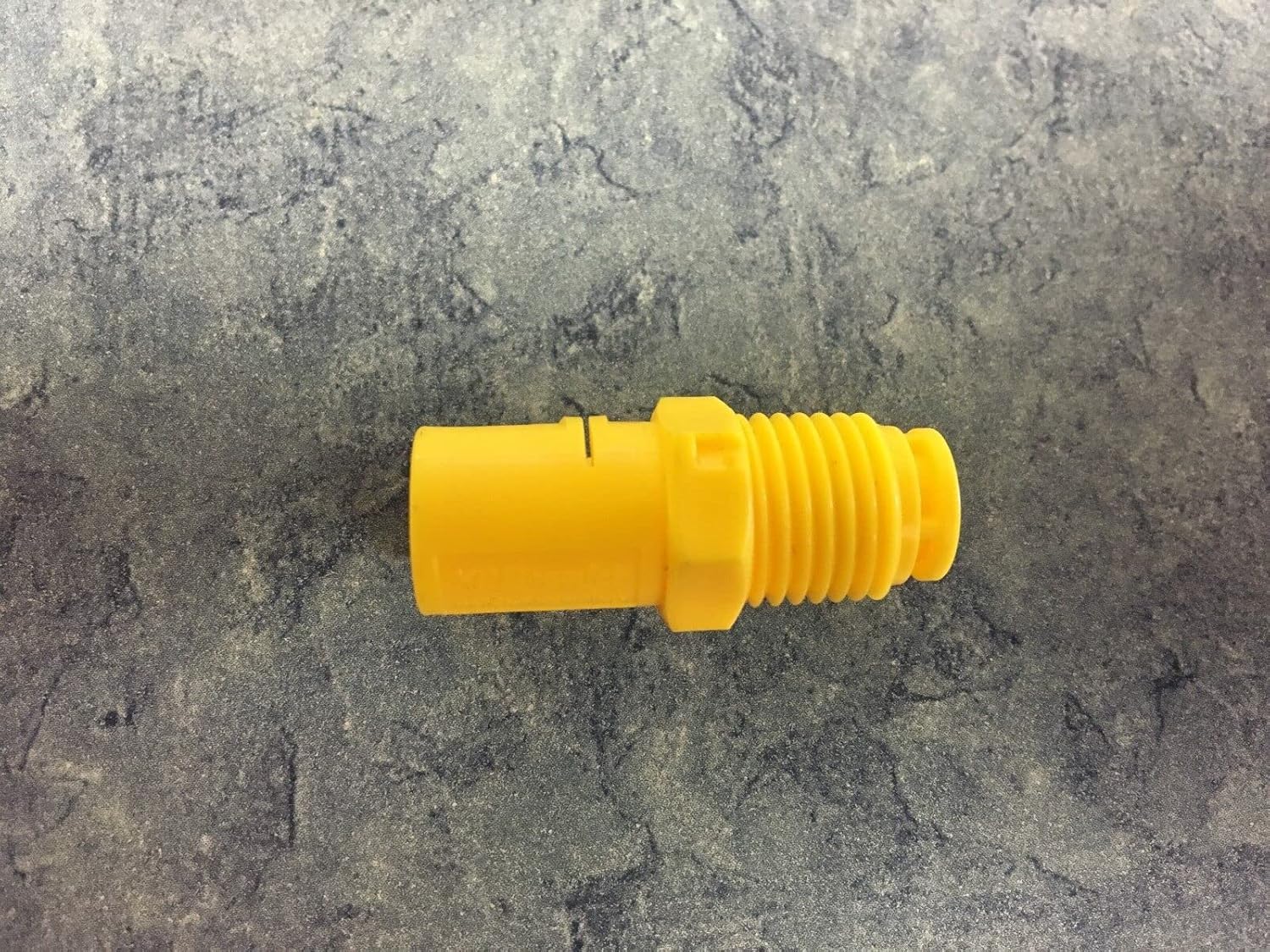 TeeJet 1/4XP20R-VP XP BoomJet Boomless Flat Spray Nozzle, Poly - Yellow - Right Spray