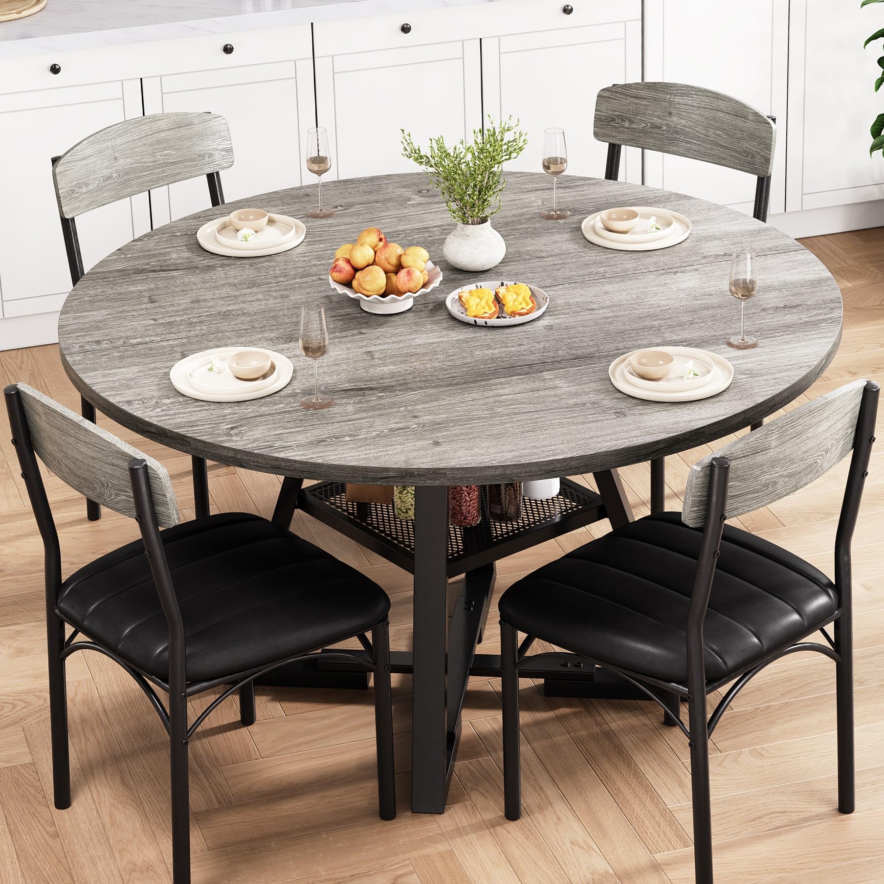 Photo 1 of **The table is not included.
Chairs (4 pieces)
