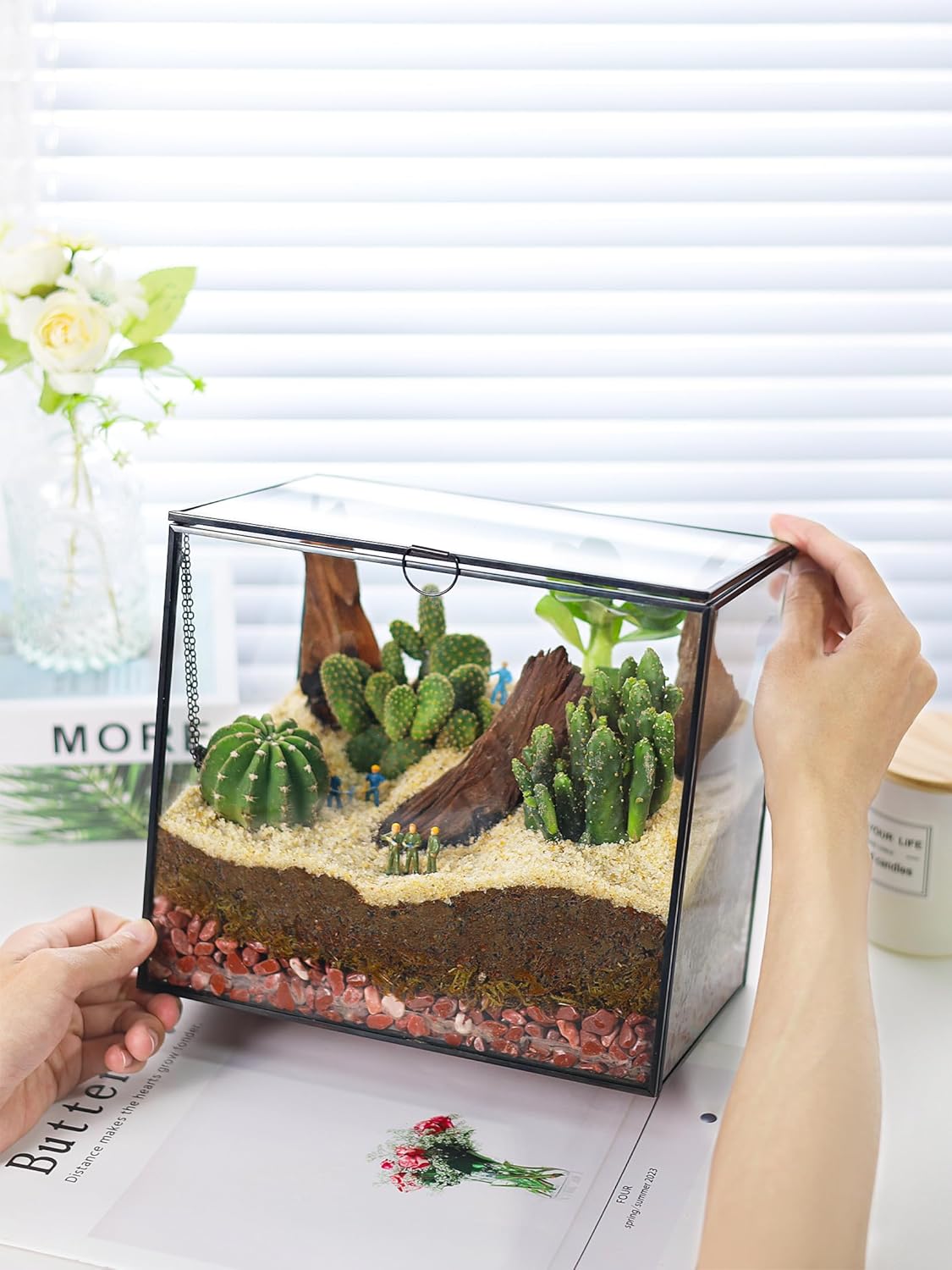 REDHUGO Glass Planters Terrarium with Lid, Handmade Geometric Plants Terrarium Containers for Indoor Plants, Tabletop Terrarium Planter Box for Moss, Succulent, Rectangle, Black (Terrarium ONLY)