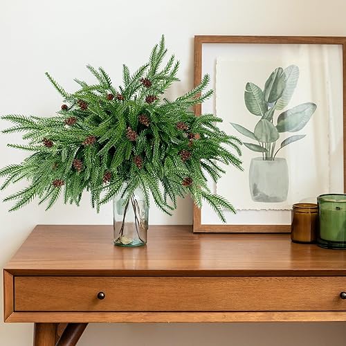 Miniatura 3 de Sggvecsy 40 ramas de pino artificiales de 13.7 pulgadas, hojas de vegetación de Navidad, agujas de pino sintético, tallos de cedro para