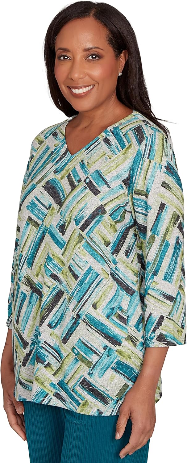 Detailed V Neck Brushstroke Top