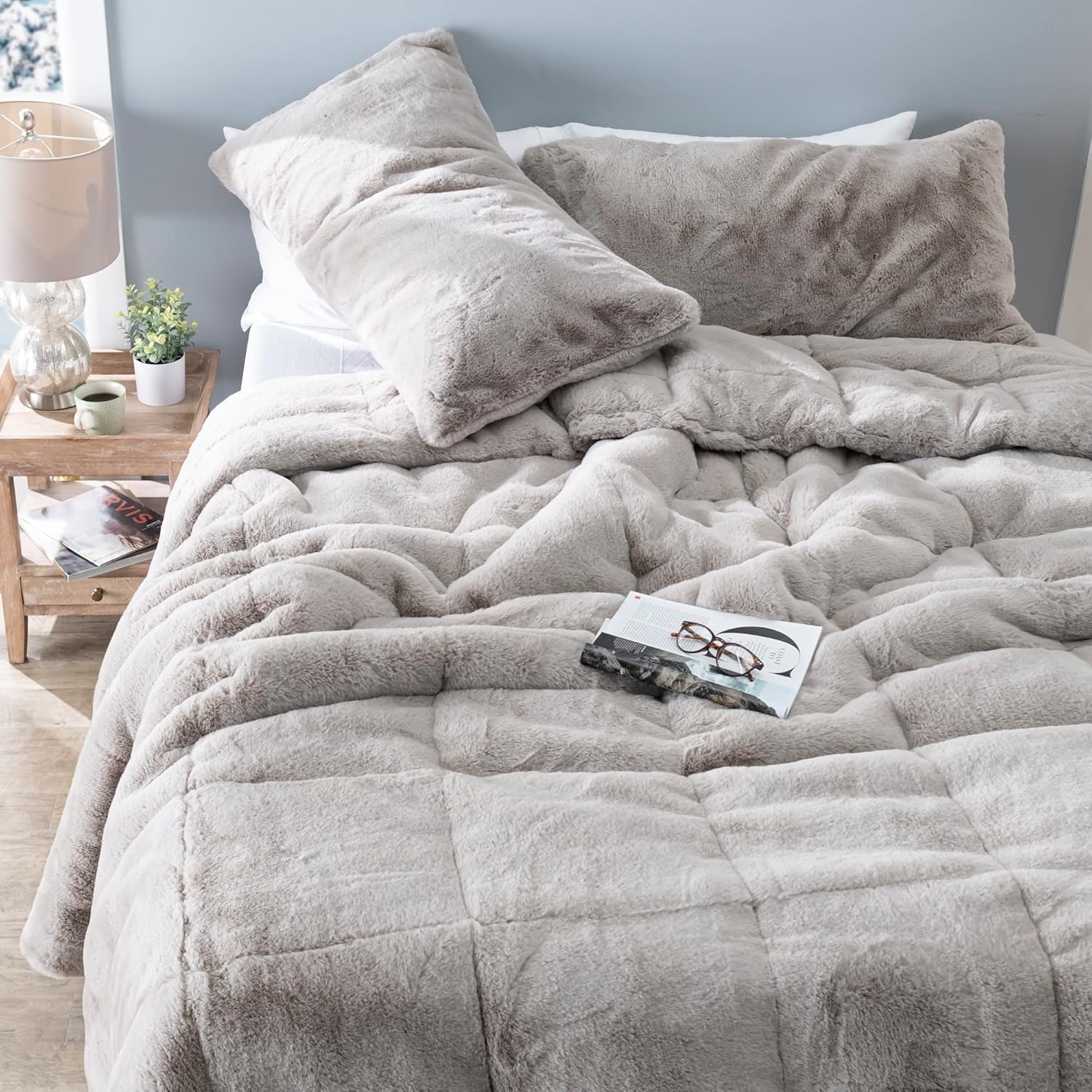 Byourbed Chunkiest Chunky Bunny - Coma Inducer® Twin XL Comforter Set - USA Lightweight Filled - Nashville Nights