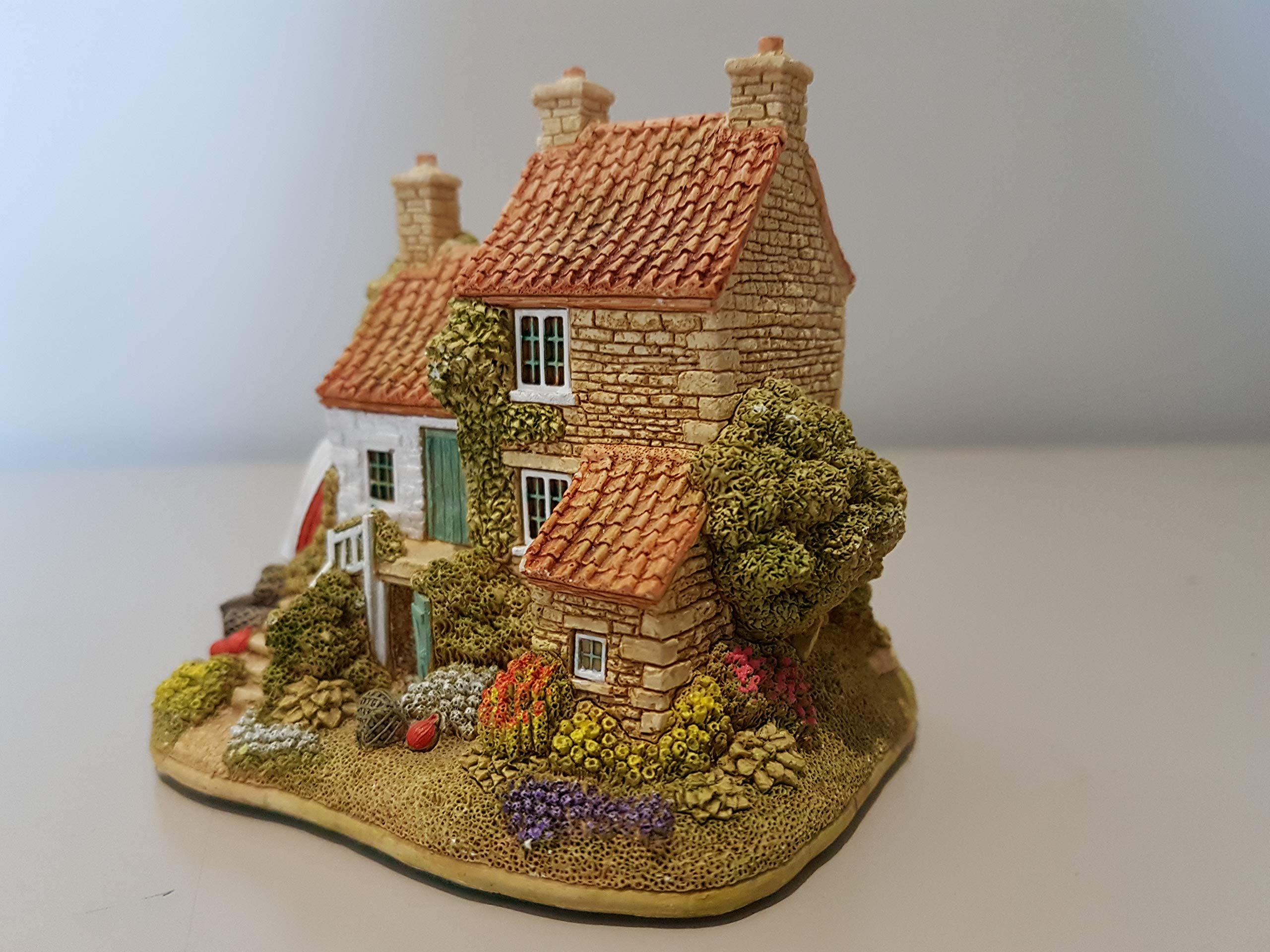リリパットレーン　FRUITS OF THE SEA Lilliput Lane Fruits of The Sea, Made In England : Amazon.co.uk