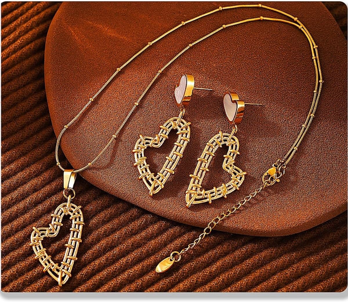 18k Gold-Plated Stainless Steel French White Shell Pendant Hollow Heart Woven Earrings for Women - Elegant Vintage Chunky Large Gold Heart Earrings, Valentine's Day Gift