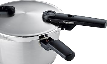 Fissler Vitaquick Premium/Pressure Cooker (2.5 L Diameter 18 cm) with Insert Stainless Steel Pressure Cooker 2 Cooking Levels Made in Germany Induction