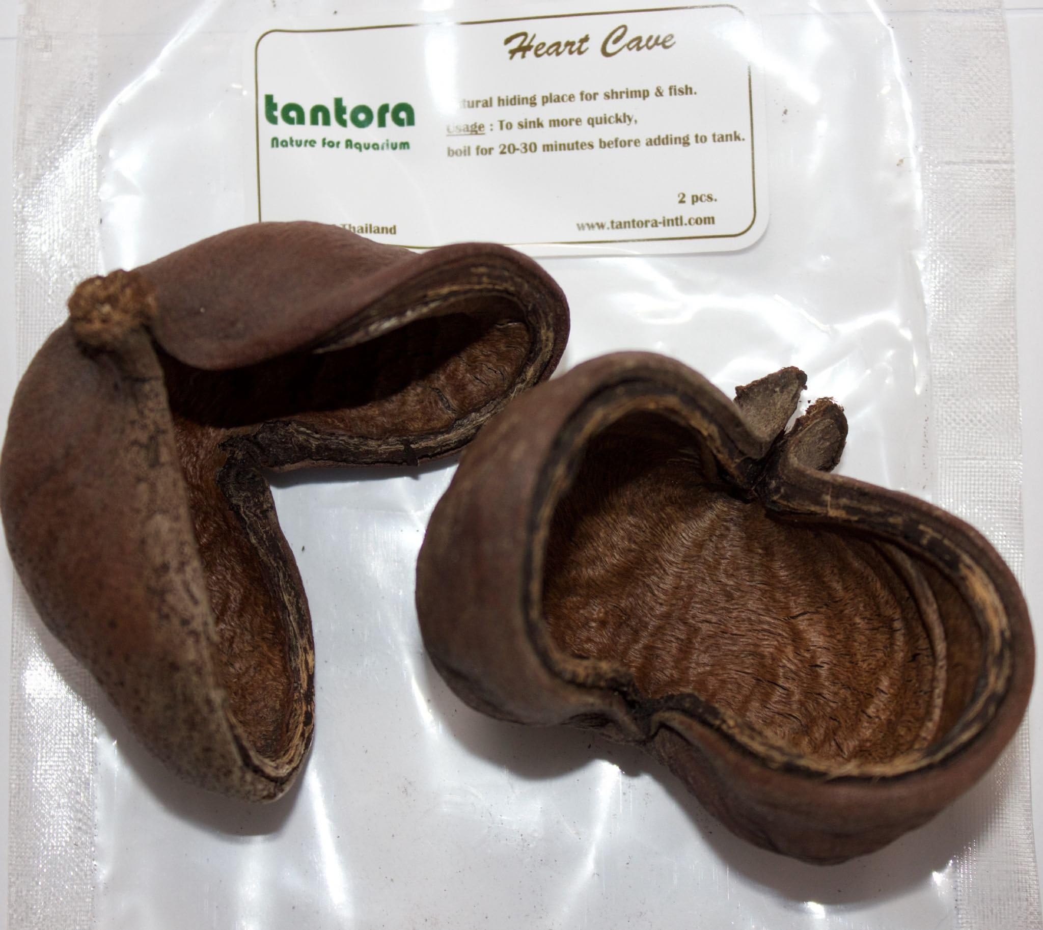 2 x BLACK HEART CAVES - complete digestion vegetable feed in leaf form for cherry crystal tiger dwarf shrimp - reduce pH of tap water in aquarium