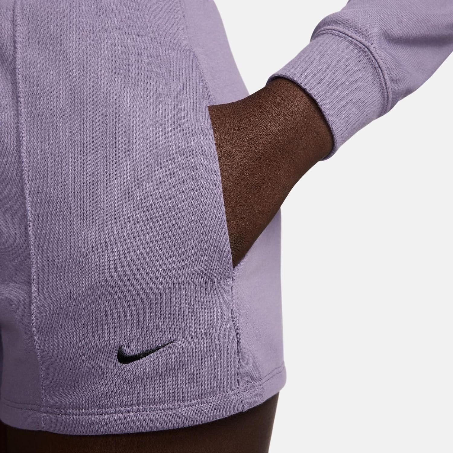 Nike Sportswear Chill Terry Women's High-Waisted Slim 2" French Terry Shorts