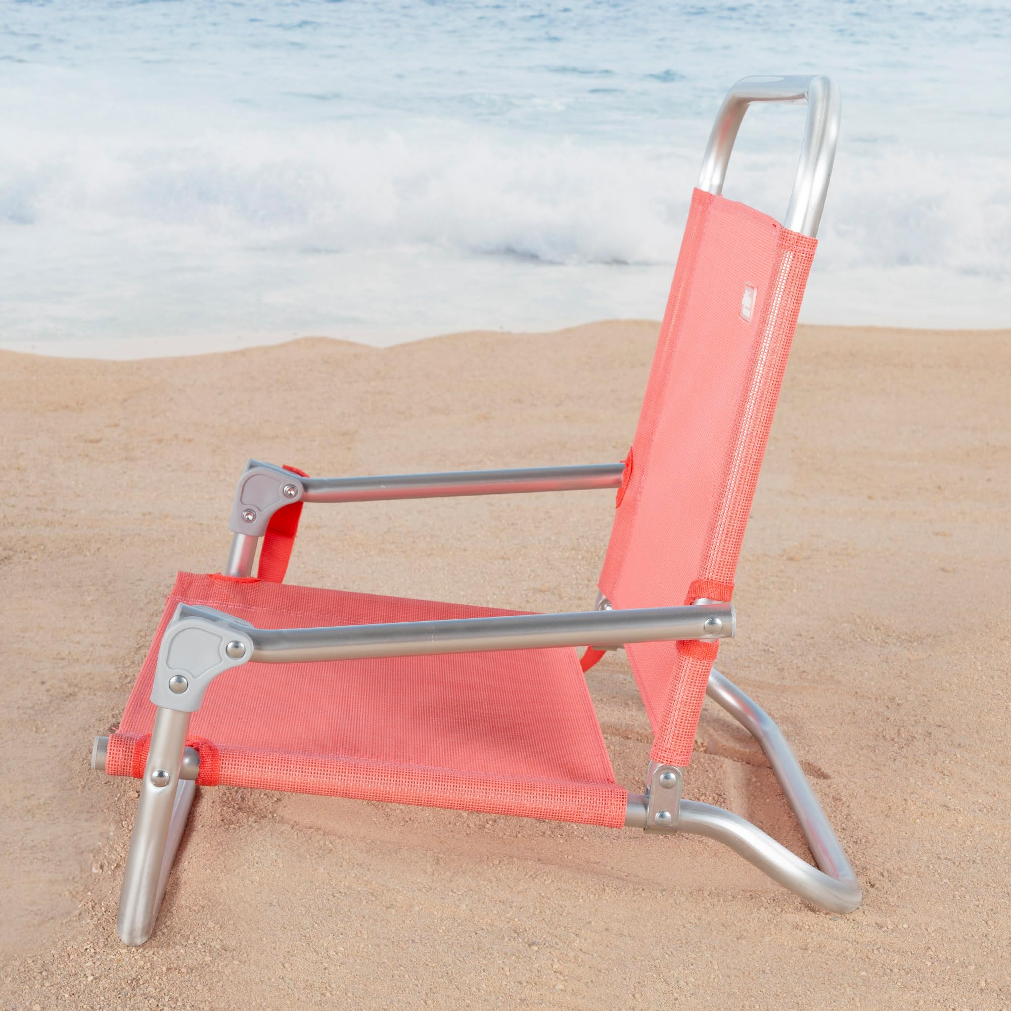 Aktive 62676 Silla plegable playa, acampada, Asiento bajo, Sin tubo delantero, Soporta 110 kg, Asa hombro de transporte, Estructura aluminio, 46 x 44 x 49 cm, Coral