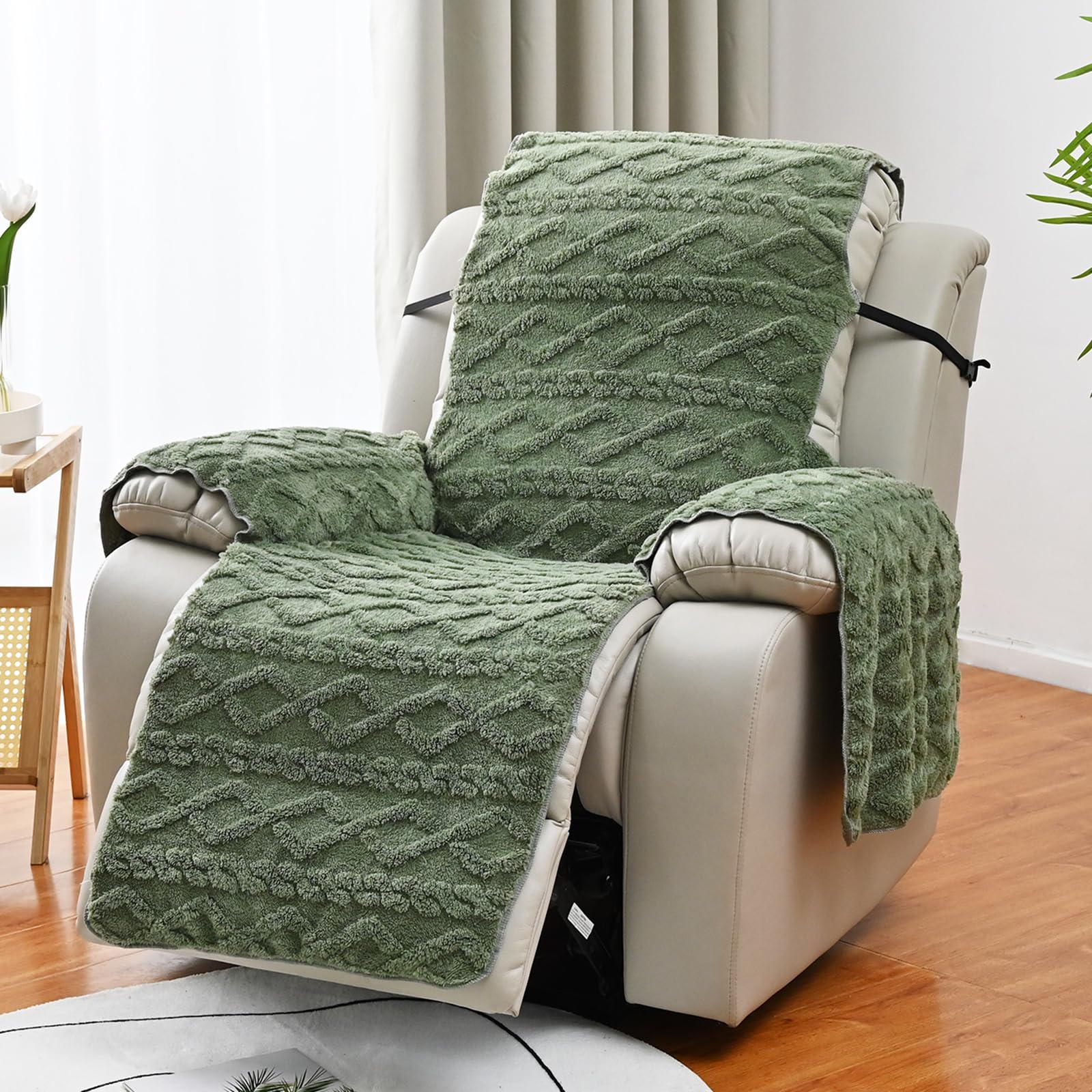 vctops Geometric Jacquard Plush Recliner Chair Cover Soft Fuzzy Fluffy Reclining Chair/Furniture Protector with Elastic Straps for Kids, Pets(Green,21.7