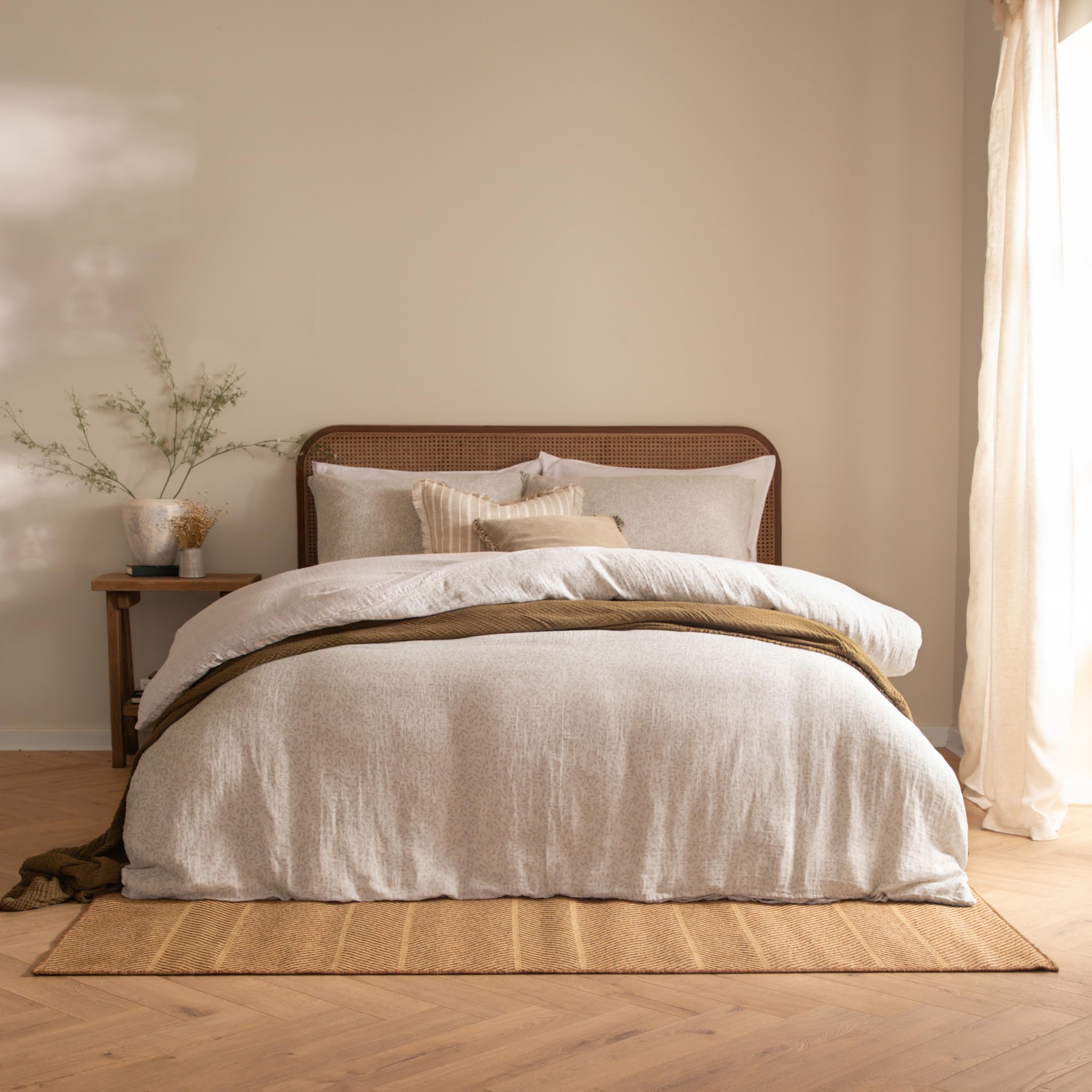 Yard  Perrie Leaf Muslin 100% Cotton Duvet Set - Natural - King