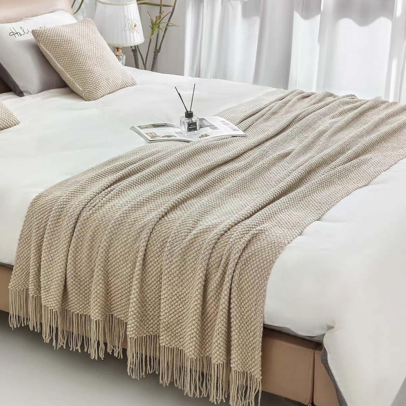 Jnkiquii Bed Runner Scarf Set Acrylic Corn Kernel Knit Tassel Foot Throw With 40 * 40cm Cushion Covers and Inserts Solid Decor for Twin Queen King Bedroom Hotel Homestay