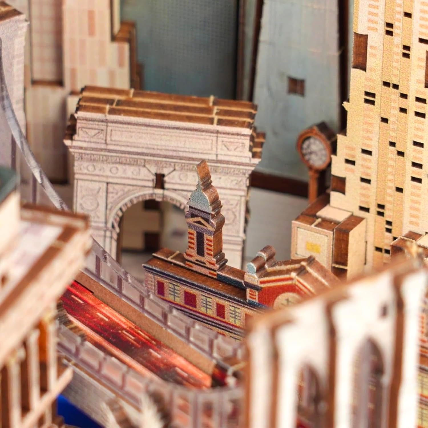 Book Nook Kit, DIY Miniature House Dollhouse Crafts Kit for Adults and Teens, The Statue of Liberty New York Cityline 3D Wooden Puzzle Booknook Build Bookshelf Decor Gifts（Liberty's Legacy）