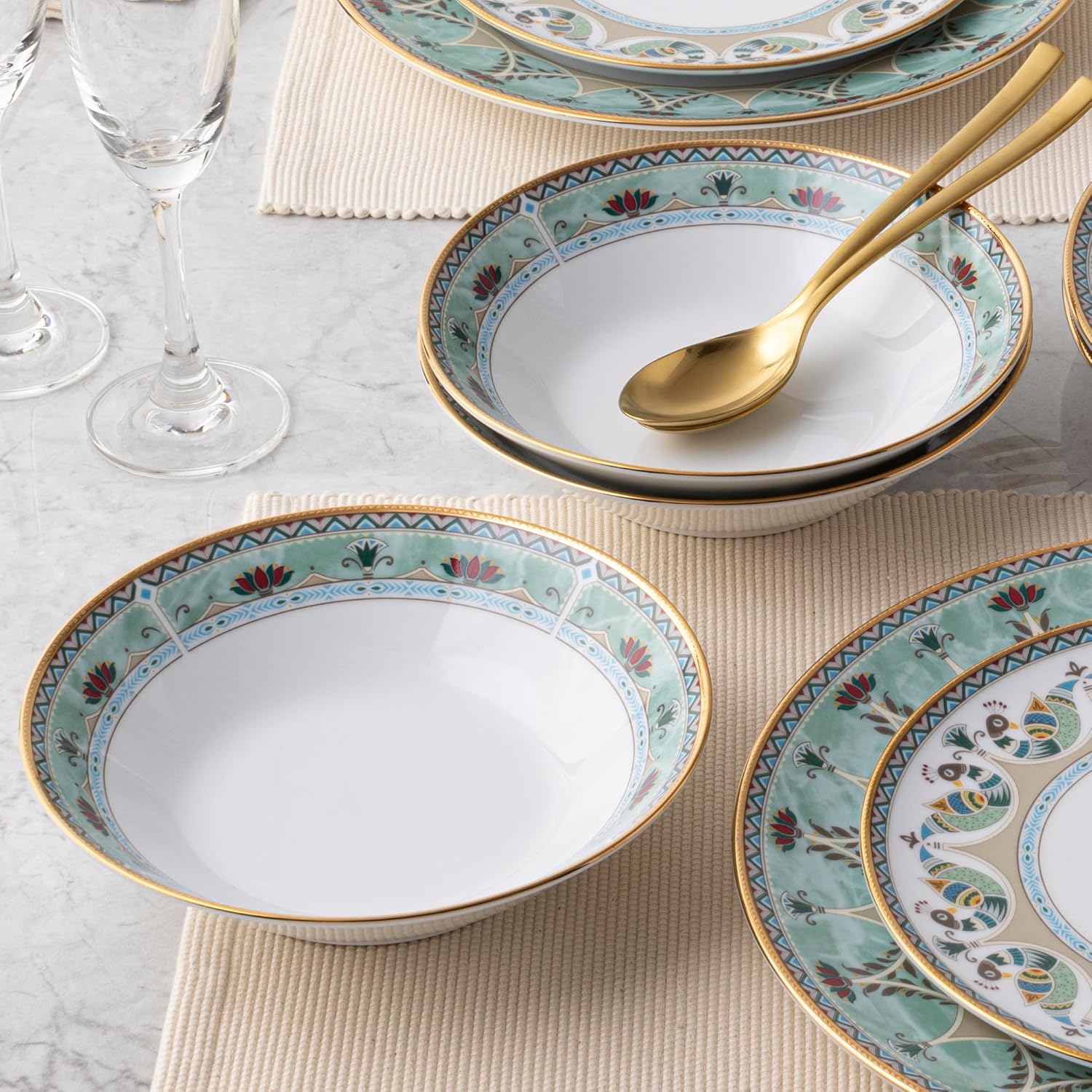 Noritake Serene Garden 12-Piece Dinnerware Set, Service for 4