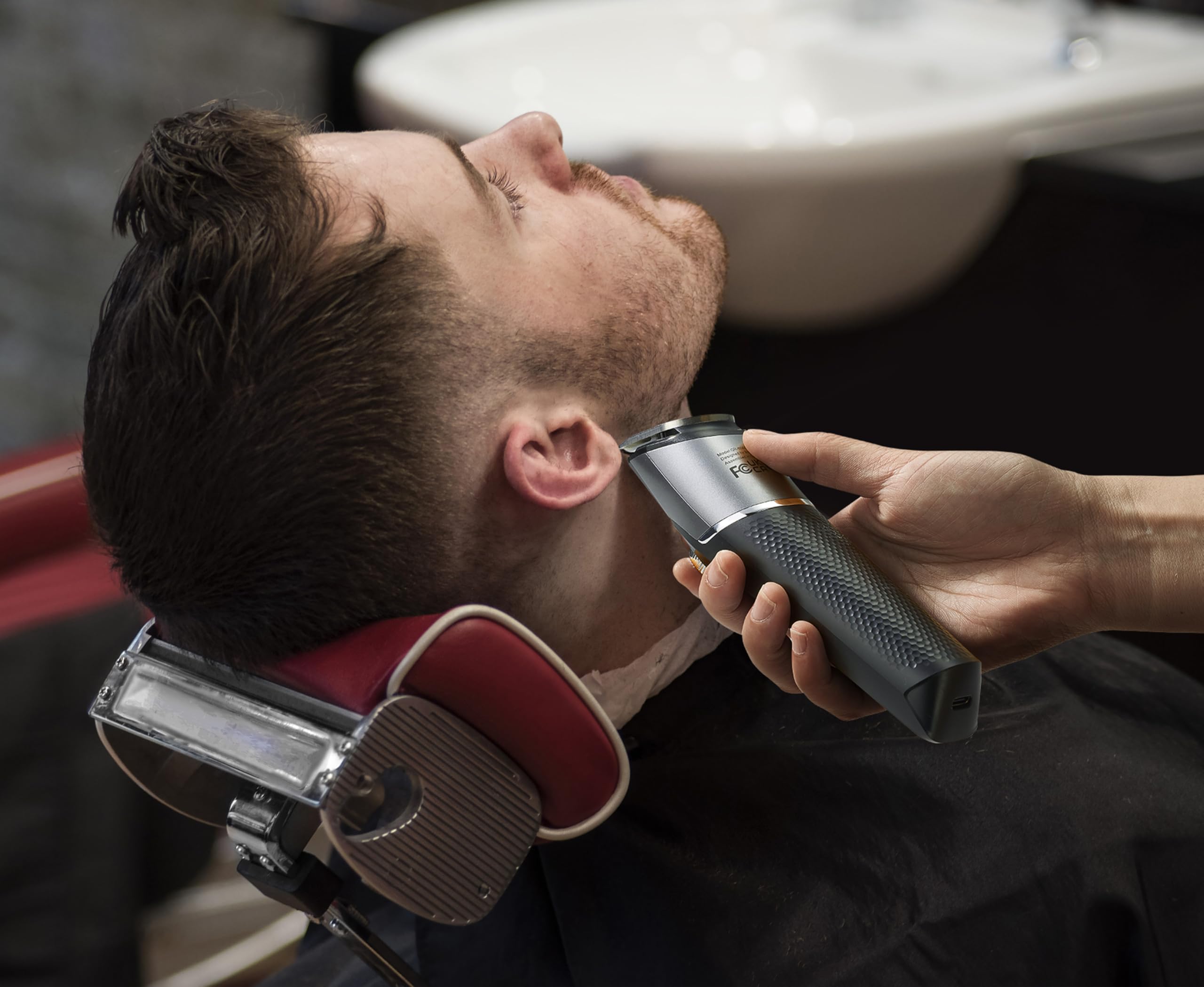 BarberBoss Zestaw do pielęgnacji twarzy 3 w 1 dla mężczyzn, trymer do włosów, trymer do brody, trymer do szczegółów, precyzyjna tarcza sterująca, 4 grzebienie prowadzące, ładowanie USB