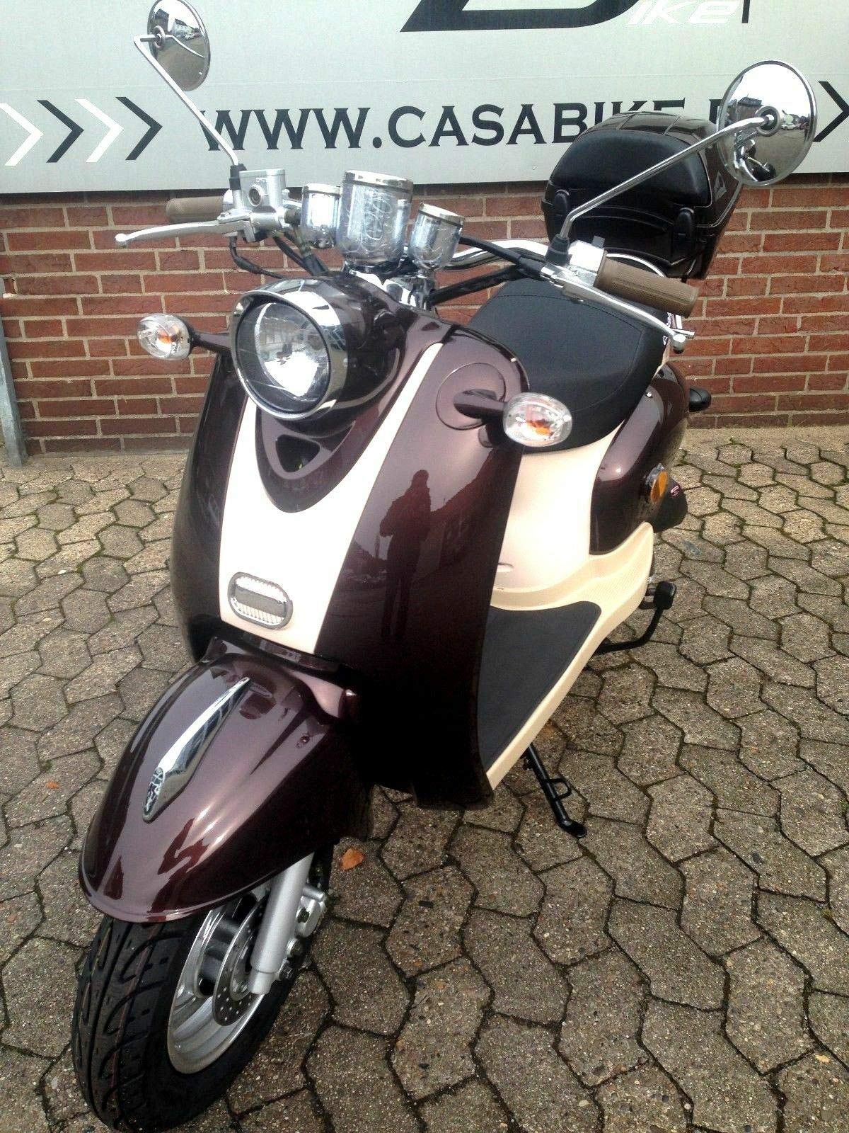 YY50QT-15 Étrier de frein avec frein hydraulique pour scooter Nova