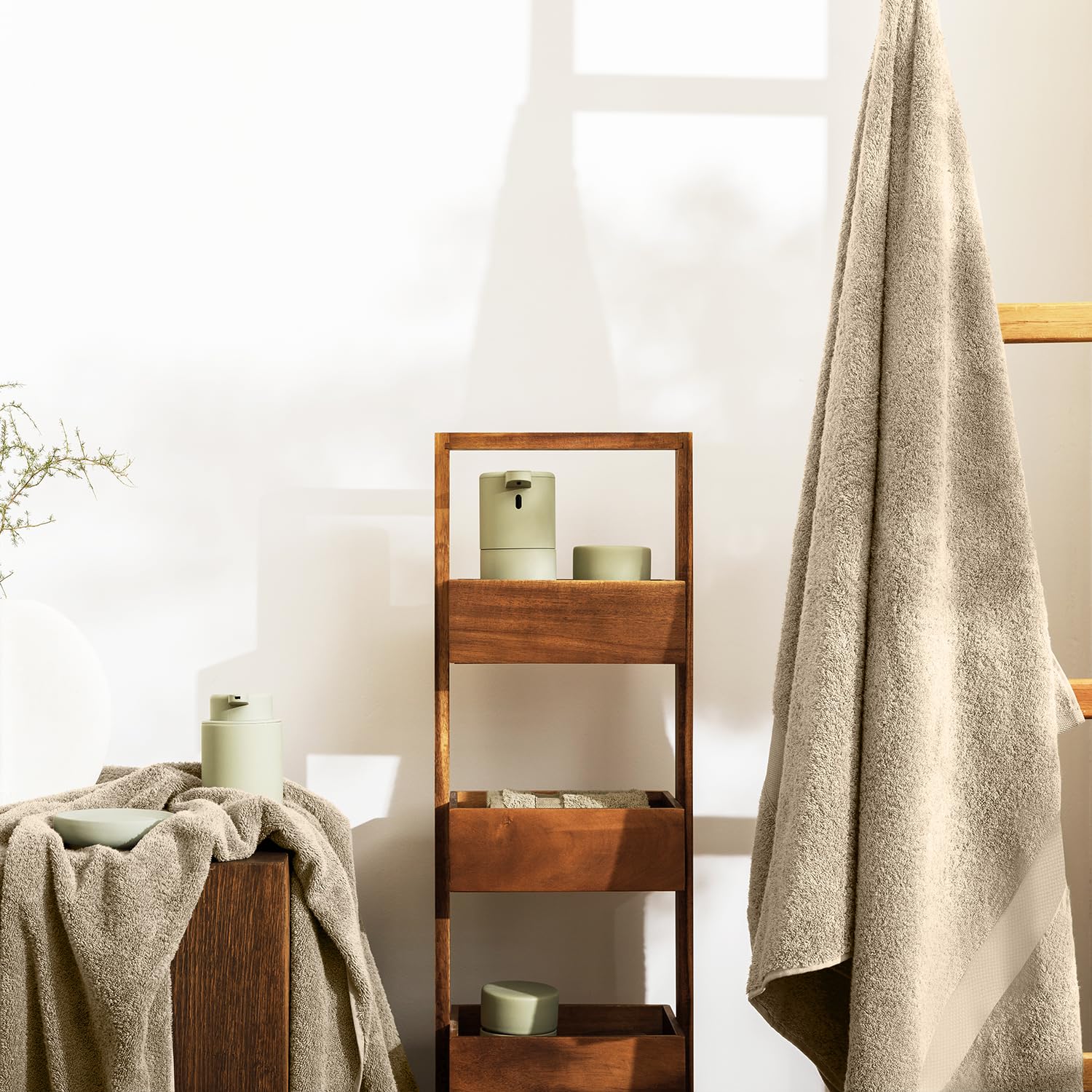 Oakias Juego de toallas de 8 piezas, color beige, 600 g/m², 2 toallas de baño, 2 toallas de mano y 4 paños de calidad, altamente absorbentes