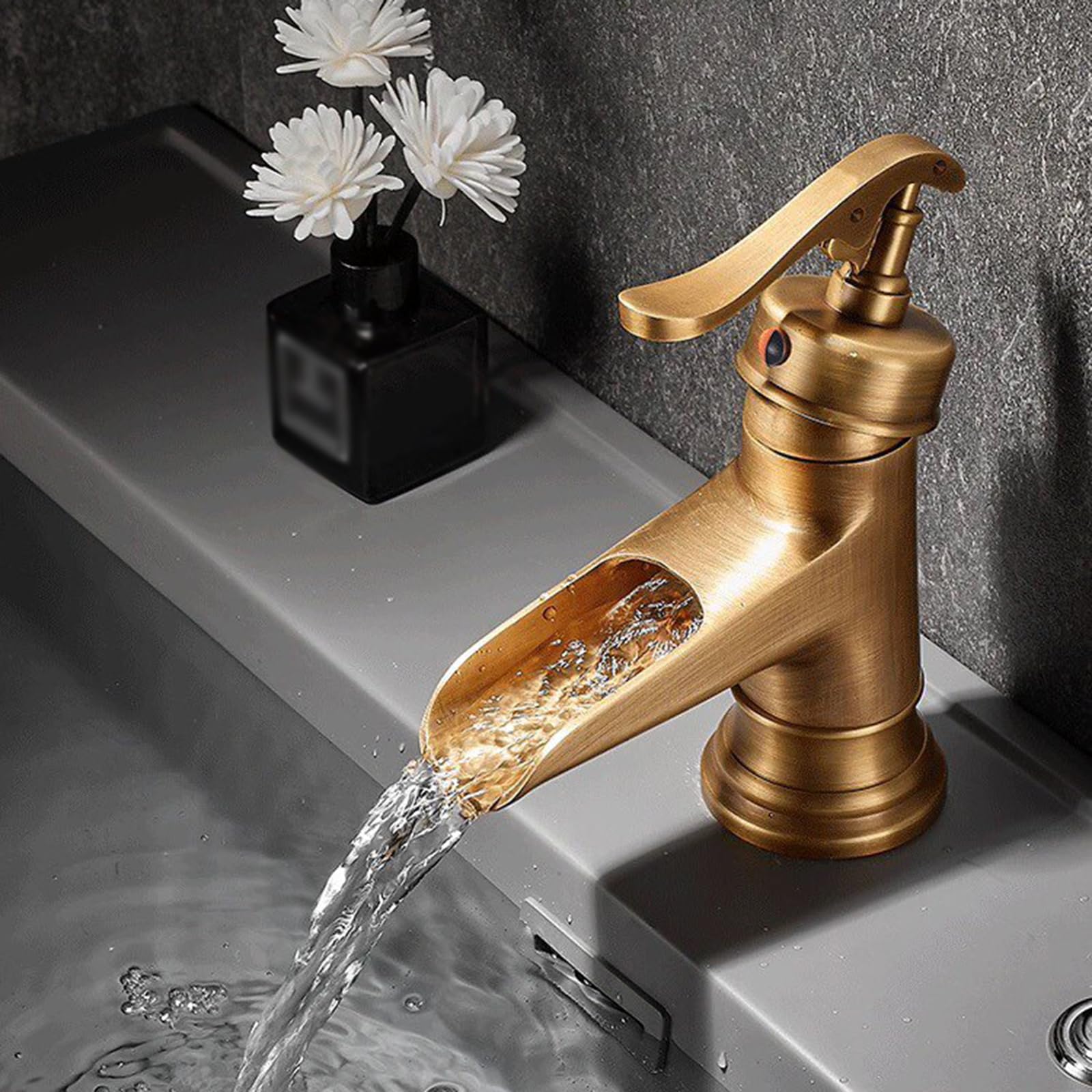 Robinet cascade haut pour mitigeur de lavabo rétro noir et robuste