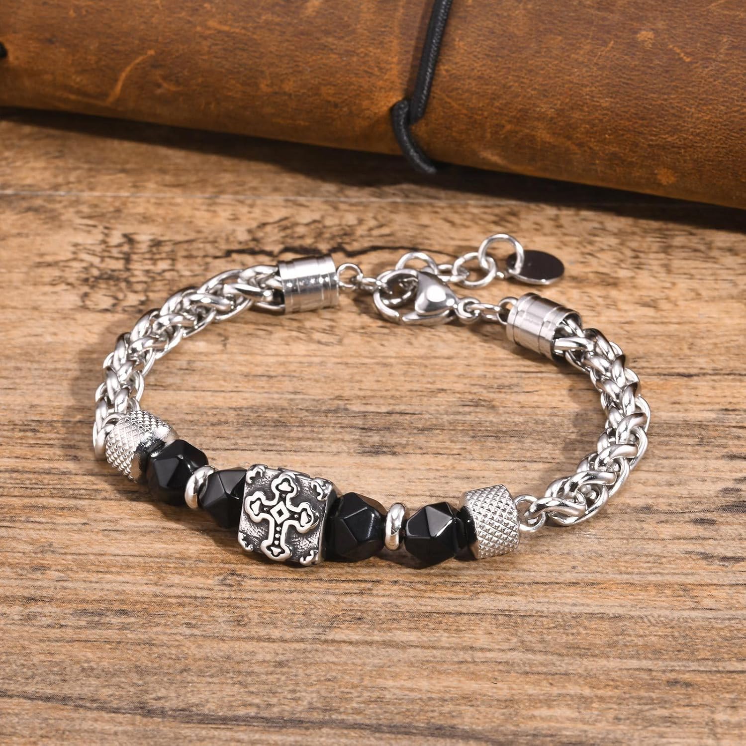 Stainless Steel Cross Men’s Bracelet, Unisex Punk Chain with Black Faceted Beads, Gothic Triangle Pendant, Hip Hop Style Wristband Link 22cm (8.66in)