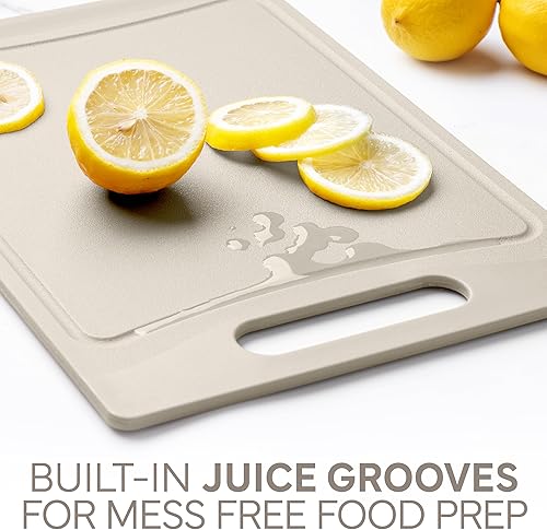 Vista 113 de COOK WITH COLOR Juego de tablas de cortar antideslizantes, esenciales de cocina con mango de fácil agarre para carne, verduras y frutas, 3 tablas