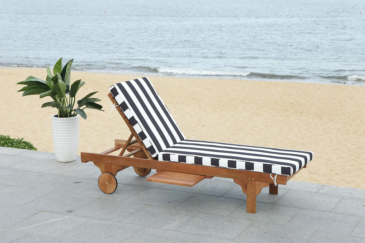 SAFAVIEH Outdoor Collection Newport Natural/ Black & White Stripe Cushion Built-in Side Table Adjustable Chaise Lounge Chair