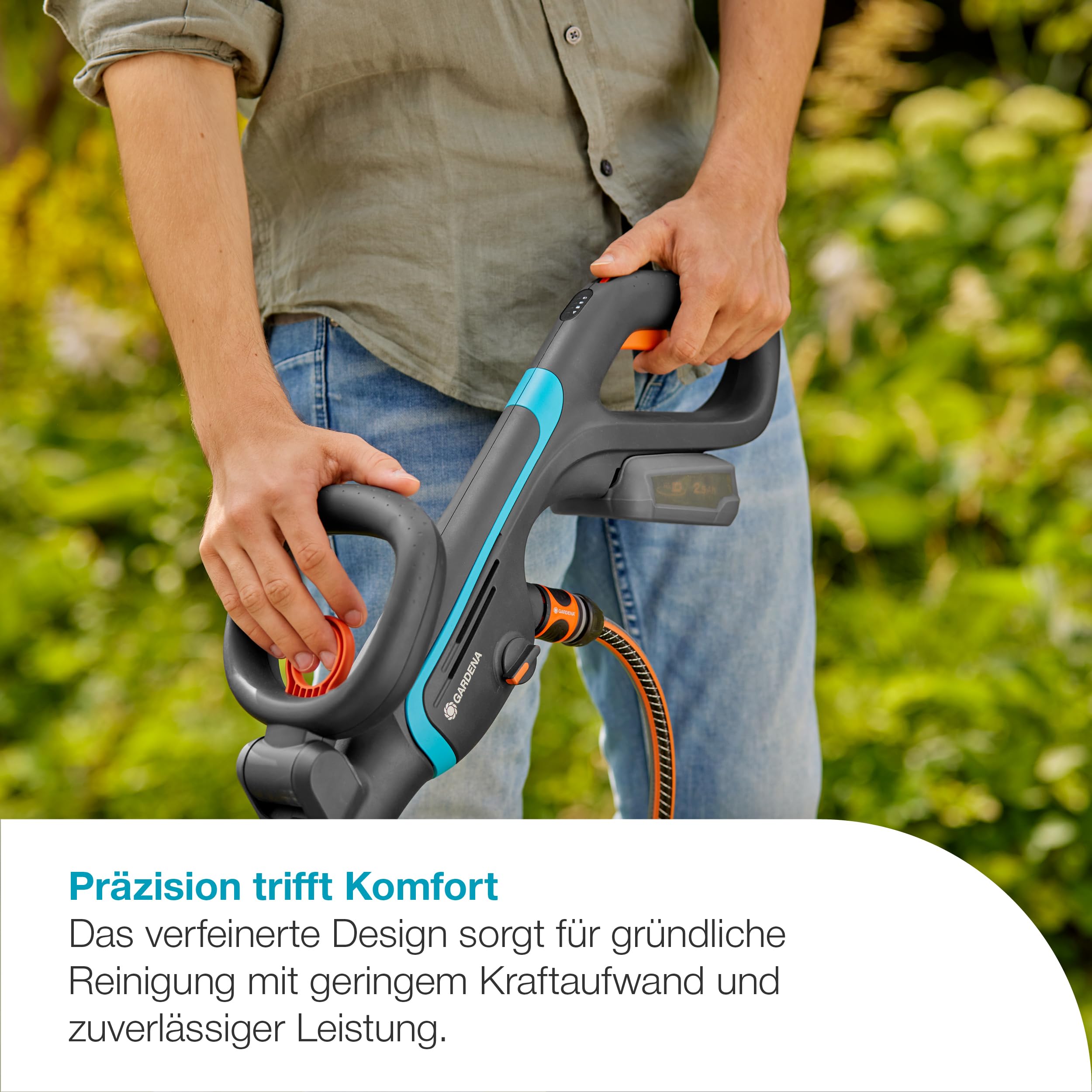Gardena Akku-Multi-Reiniger AquaBrush Patio 03/18V P4A solo: Außenreinigung, Bedienung per Knopfdruck, Terrassenreinigung, Bürstenprofil, Kabellos (14841-55)
