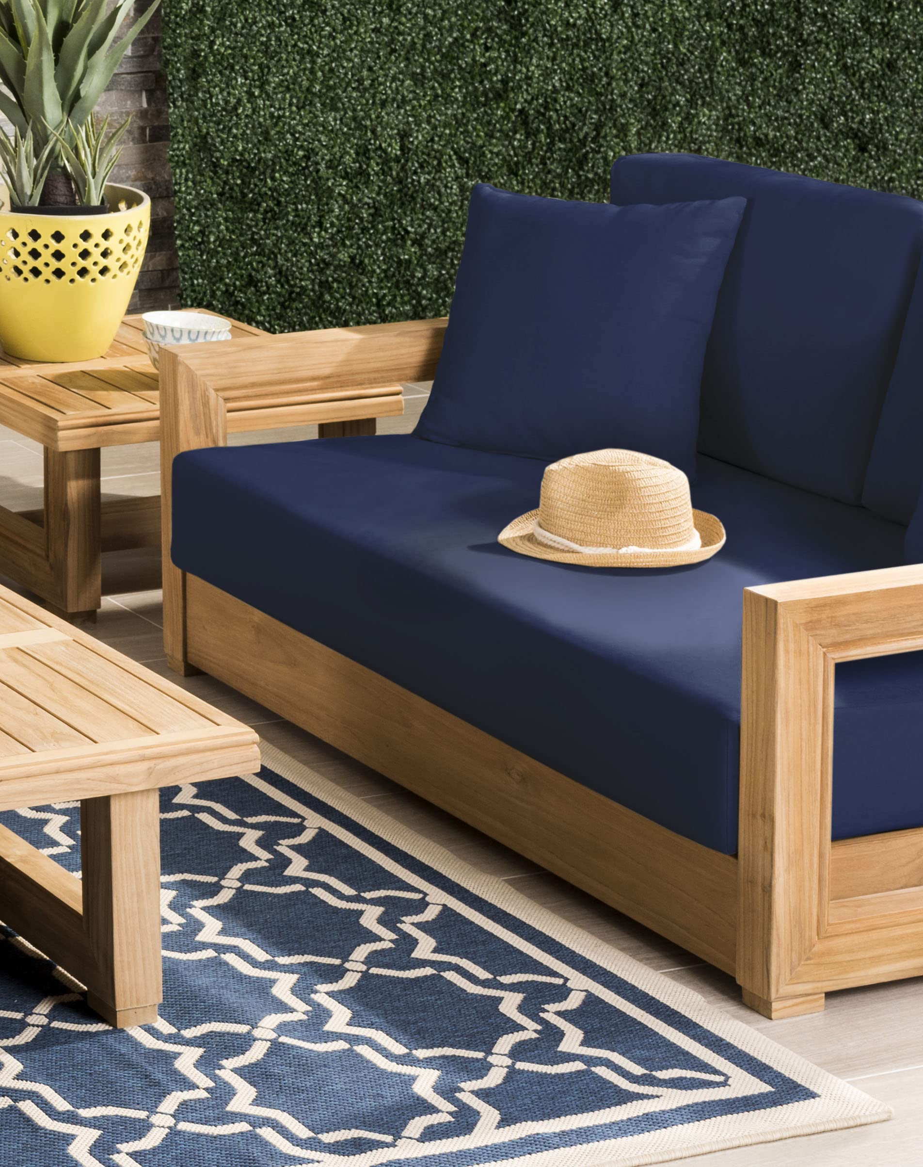 SAFAVIEH Outdoor Couture Collection Montford Navy 2-Seat Bench Cushion & Pillow Cover Set