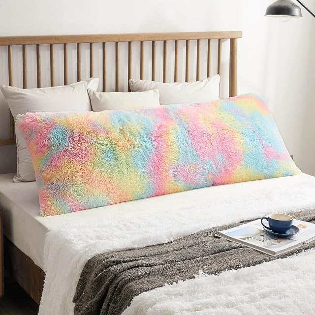 XeGe Rainbow Shaggy Couverture oreiller pour le corps en fausse fourrure, étui d'oreiller avec fermeture à glissière, en peluche décorative douce longue oreiller Sham, oreiller en crosse pour enfants Filles Femmes 20"x54" Rainbow