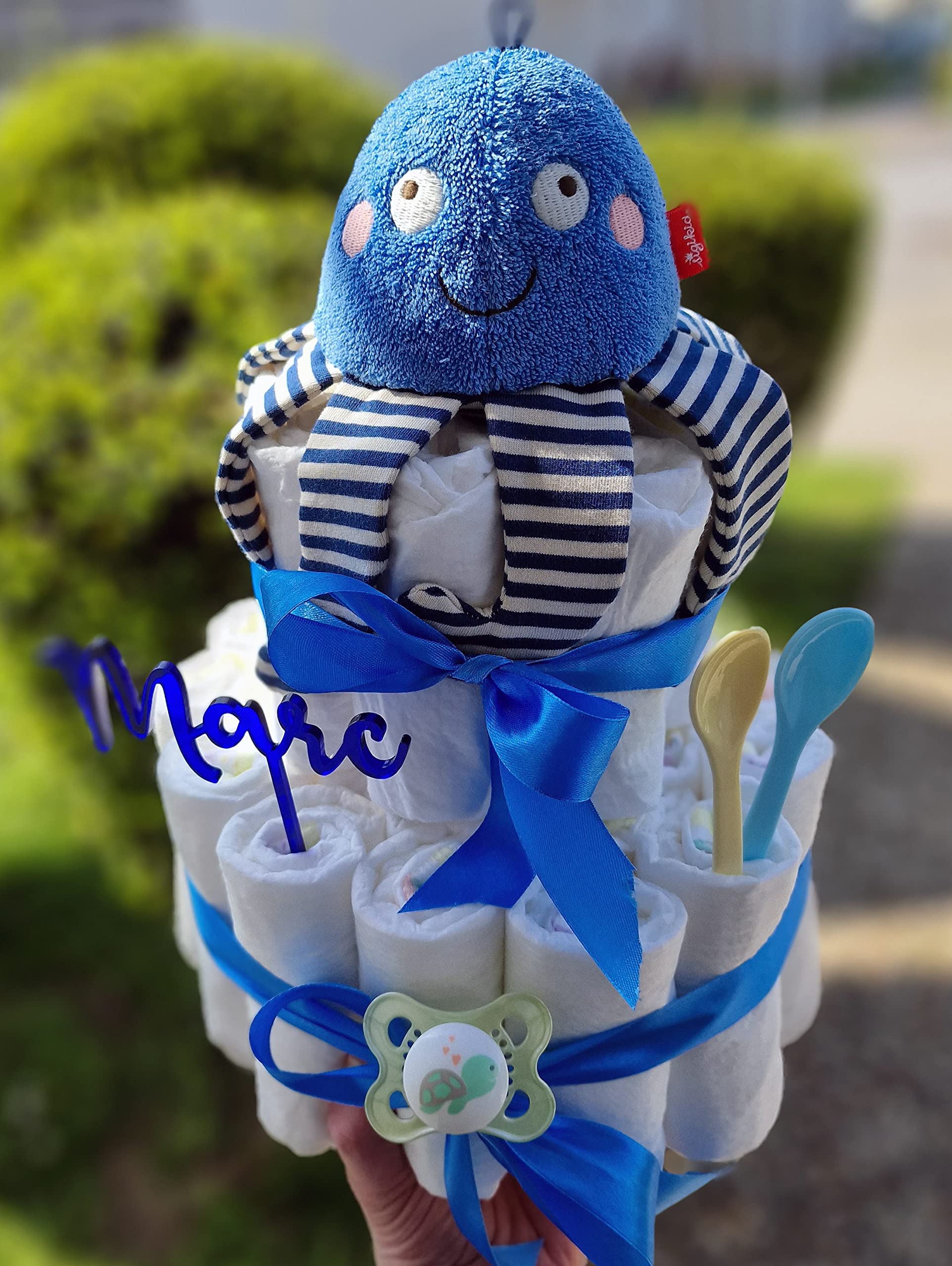 Windeltorte Pamperstorte mit Acryltopper und Schnuller als Geschenk zur Geburt oder Taufe auf Wunsch mit Namen des Babys (Oktopus)