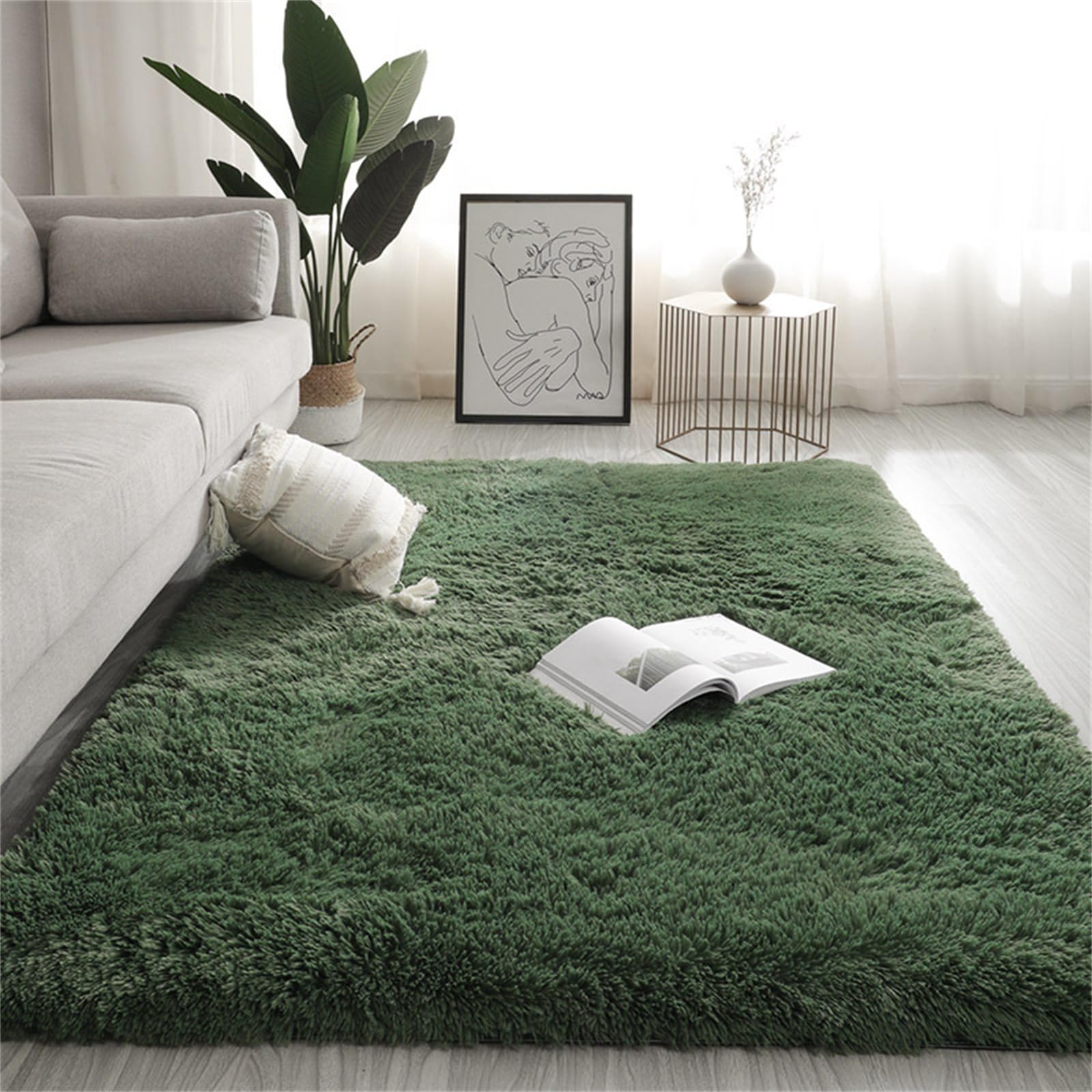 Tapis de Salon Lavable, Tapis Moelleux à Poils Longs Moderne Tapis Chambre Doux et Antidérapant Douce Tapis de Fausse Fourrure pour Enfant Chambre à Coucher Maison Décor (120*200cm,Vert foncé)