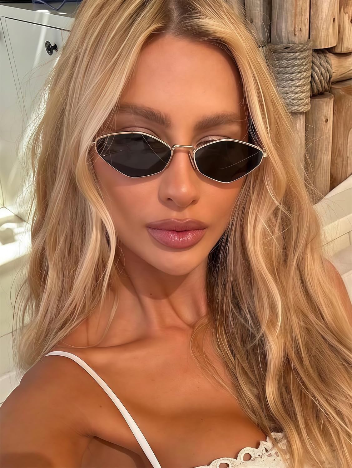 Rmerom Retro Irregular Metal Sunglasses for Women Men, 2026 Trendy Vintage 90s Chic Small Narrow Gold Frame Sun Glasses - Image 3