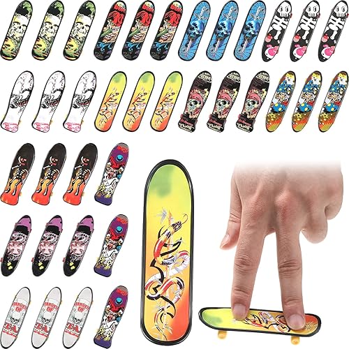 36 piezas de mini patineta de dedo con patrón de doble cara movimiento creativo de la punta de los dedos juguetes novedosos recuerdos de fiesta