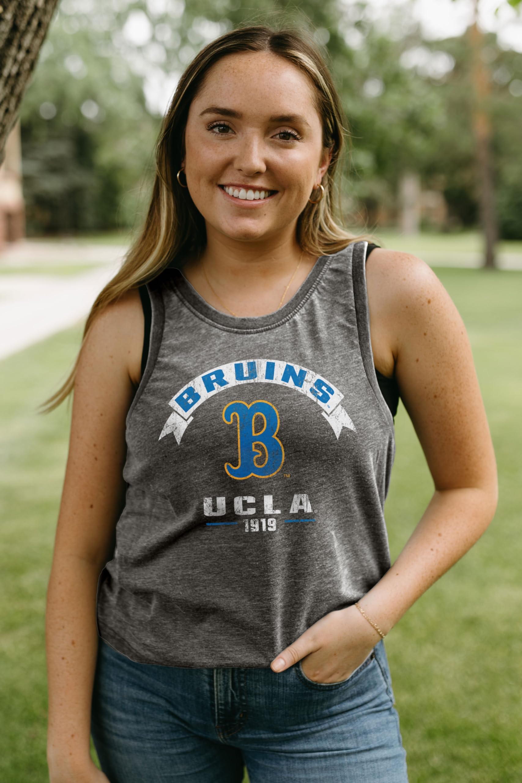 Blue 84 NCAA Womens NCAA Officially Licensed Women's Tank Top Burnout Vintage Scholar