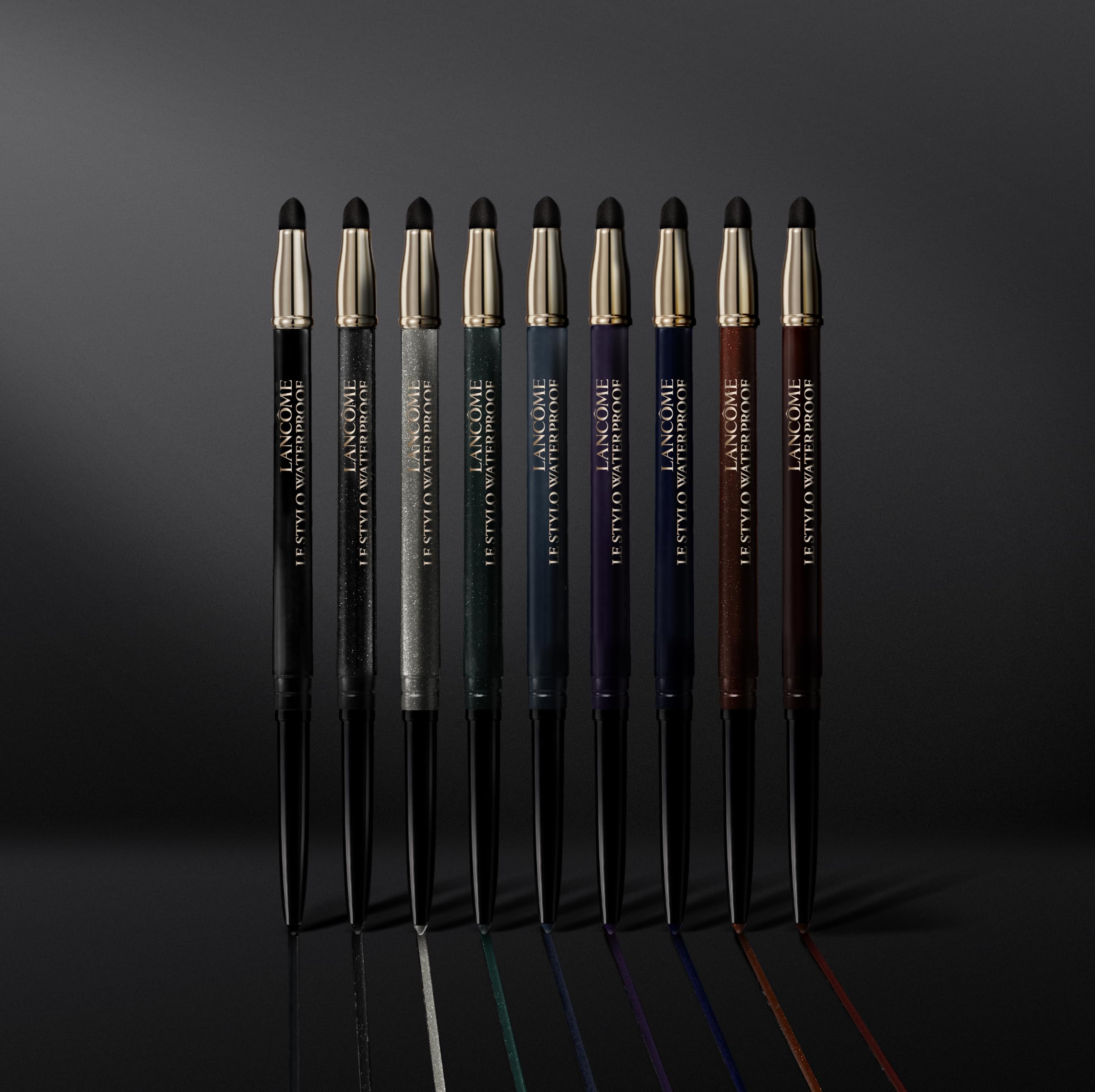 Lancôme - Le Stylo Waterproof - Larga Duración Waterproof - Doble Punta, Mina Retráctil Ultraprecisa y Difuminador Integrado - Textura Cremosa
