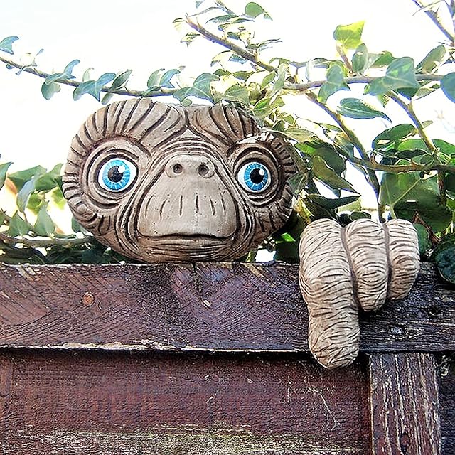 SUNJULY Outdoor Statues, Tree Face Garden Ornaments Outdoor, Alien Garden Decoration, Garden Face Tree Decoration, Whimsical Sculpture Resin Statues for Patio, Balcony, Yard, Housewarming Gifts