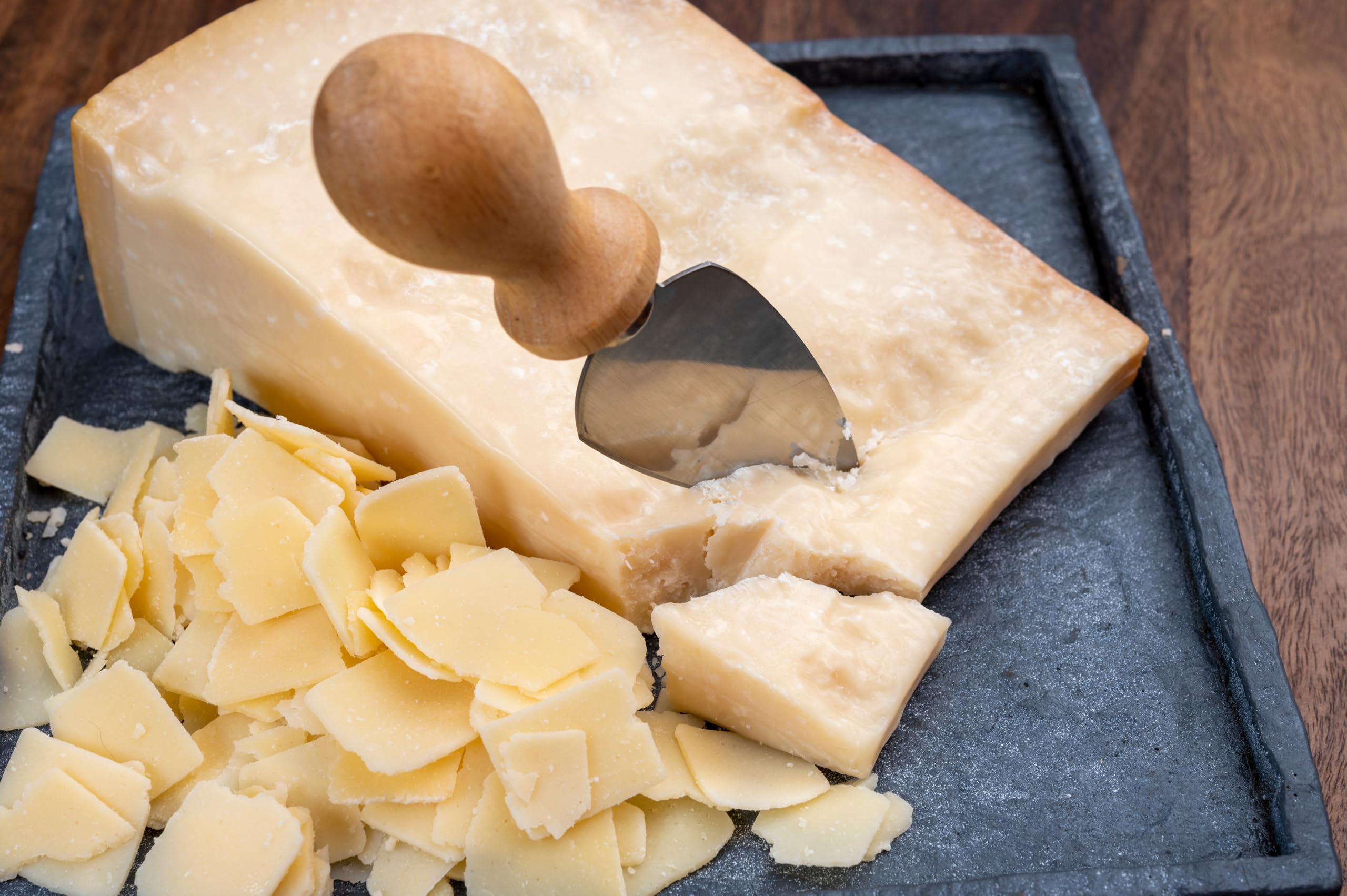 2 pezzi da 500g Parmigiano Reggiano VACCA BIANCA 24 mesi Dop No Ogm