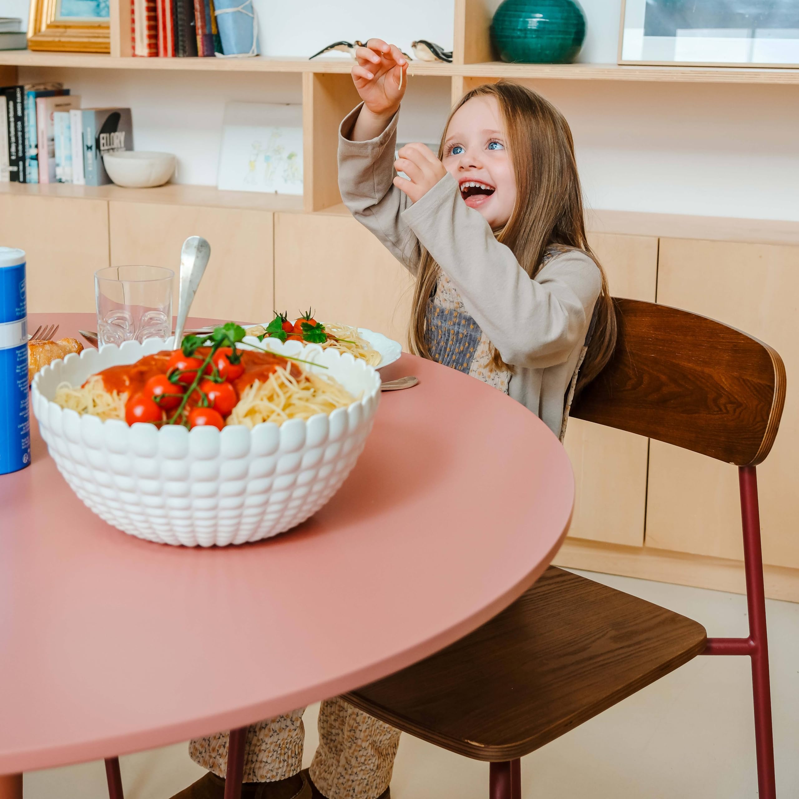 Oviala Table à Manger Ronde 4 Personnes D100 cm Rose Saumon