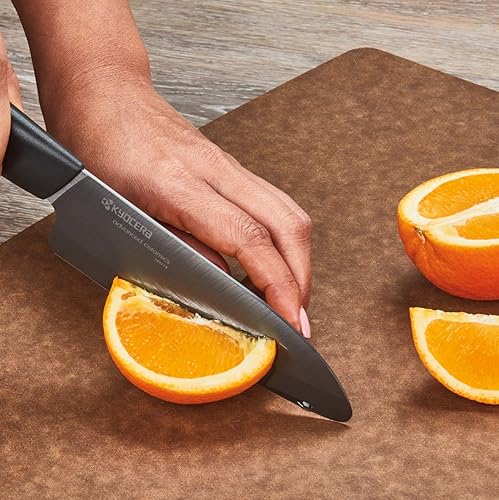 Miniatura 5 de Kyocera Advanced Ceramic Revolution - Juego de cuchillos de 4 piezas incluye chef de 7 pulgadas, Santoku de 5.5 pulgadas, utilidad de 4.5 pulgadas y