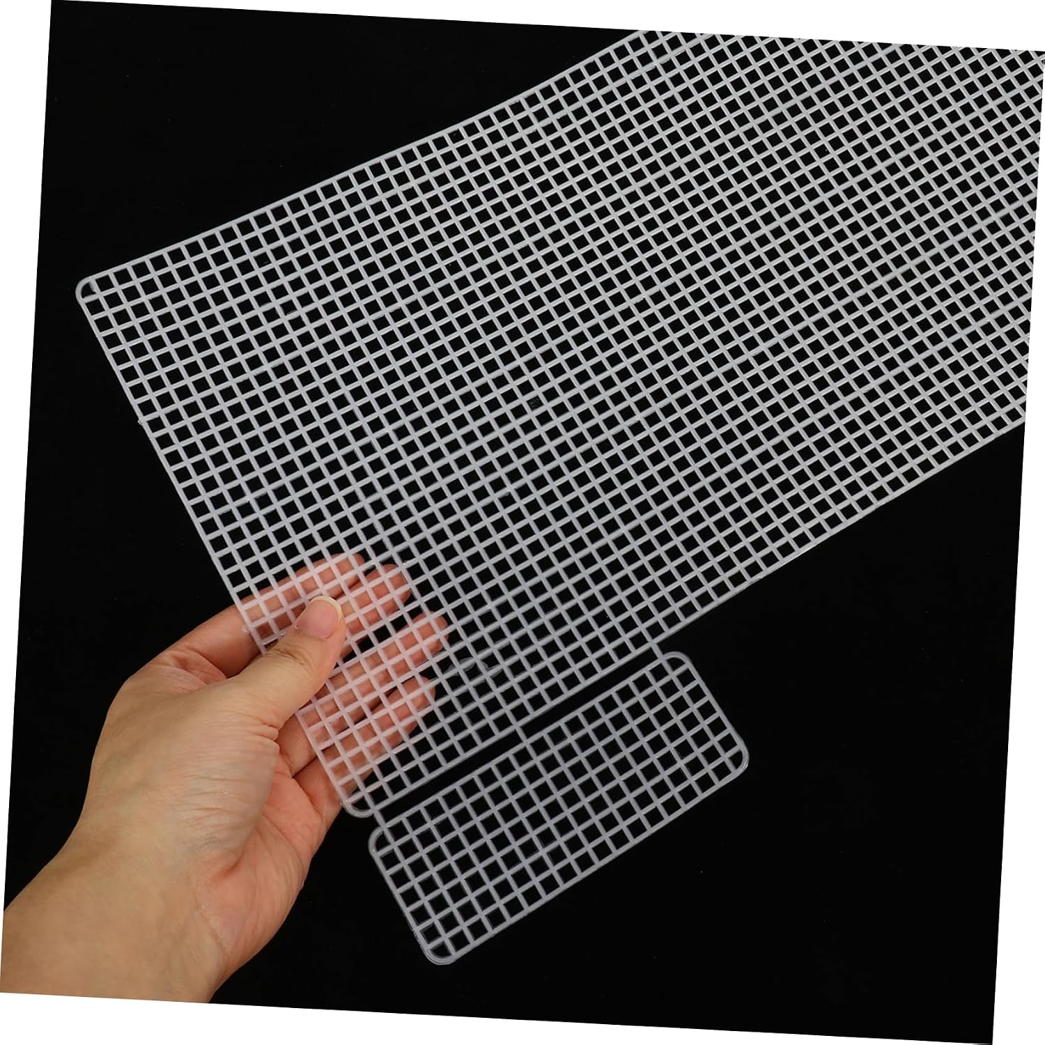 Kisangel 5pcs Multi-Function Plastic Mesh Sheets Cross Stitching Pads for DIY Craft