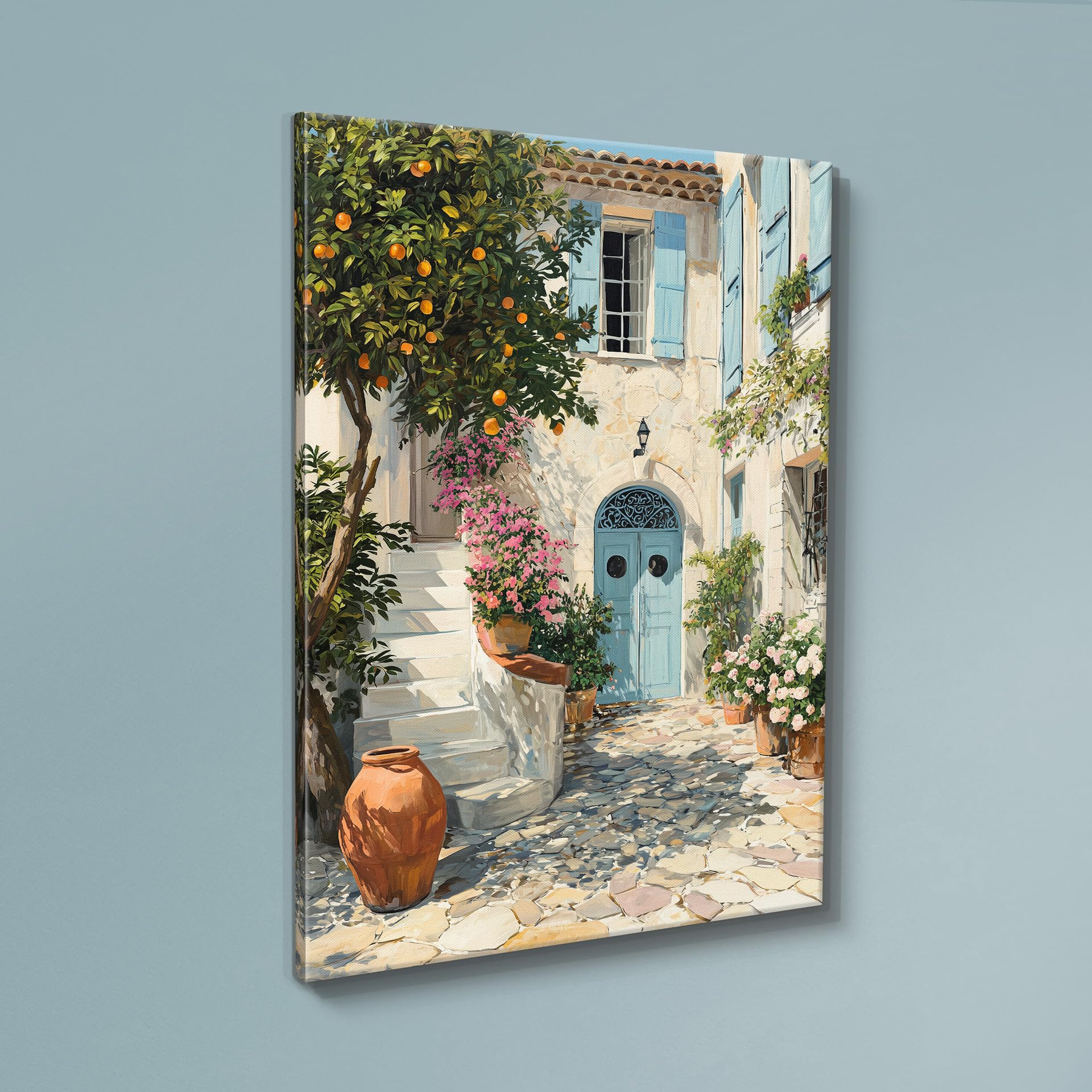 STYLER Tableau sur toile Tuscan Siesta 60 x 80 cm – cour méditerranéenne avec oranger – ambiance toscane chaleureuse – décoration murale italienne – collection Lucid Landscapes
