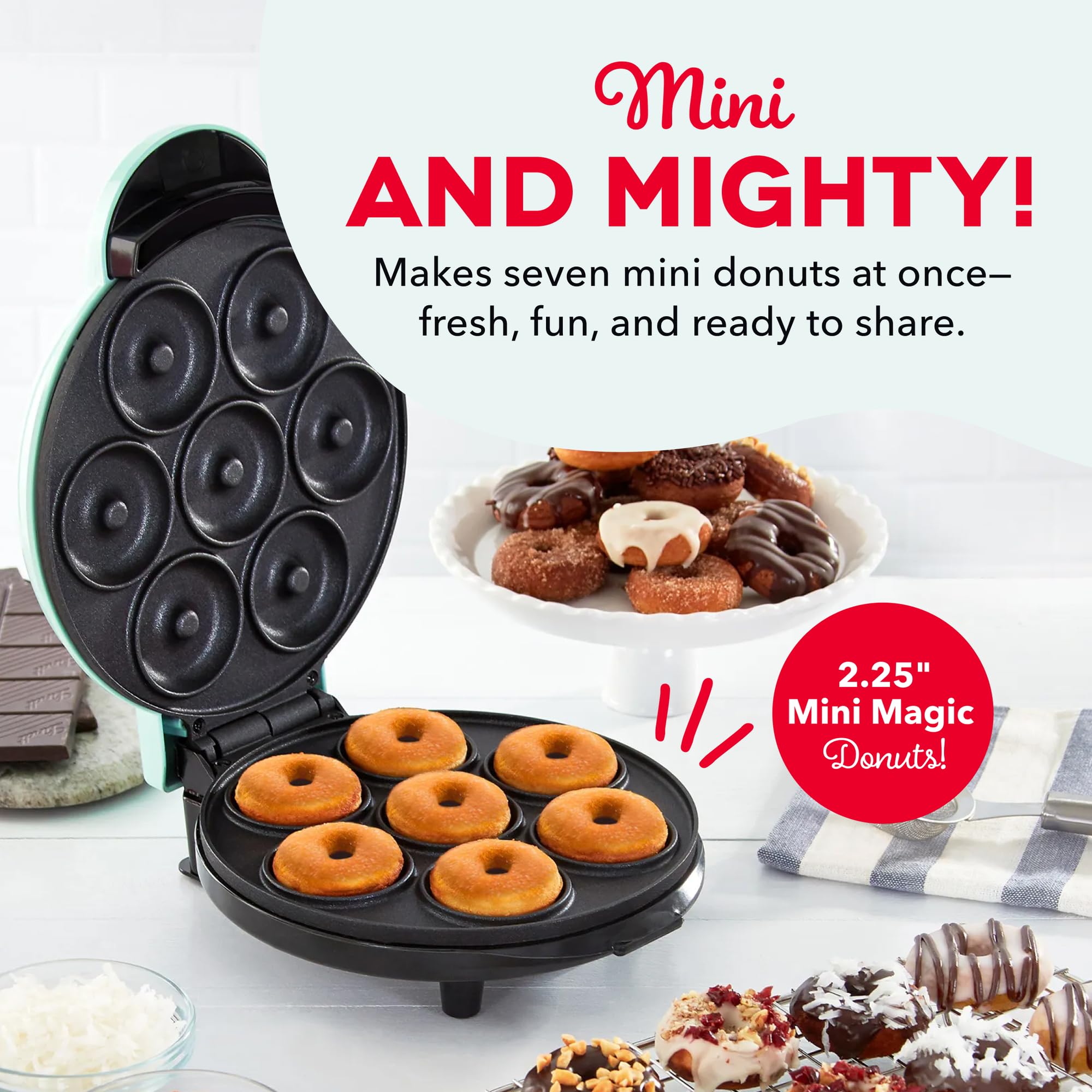 DASH Mini Macchina per Ciambelle per Colazione, Snack, Dessert e Altro Ancora con Superficie Antiaderente, Metallo, Nero