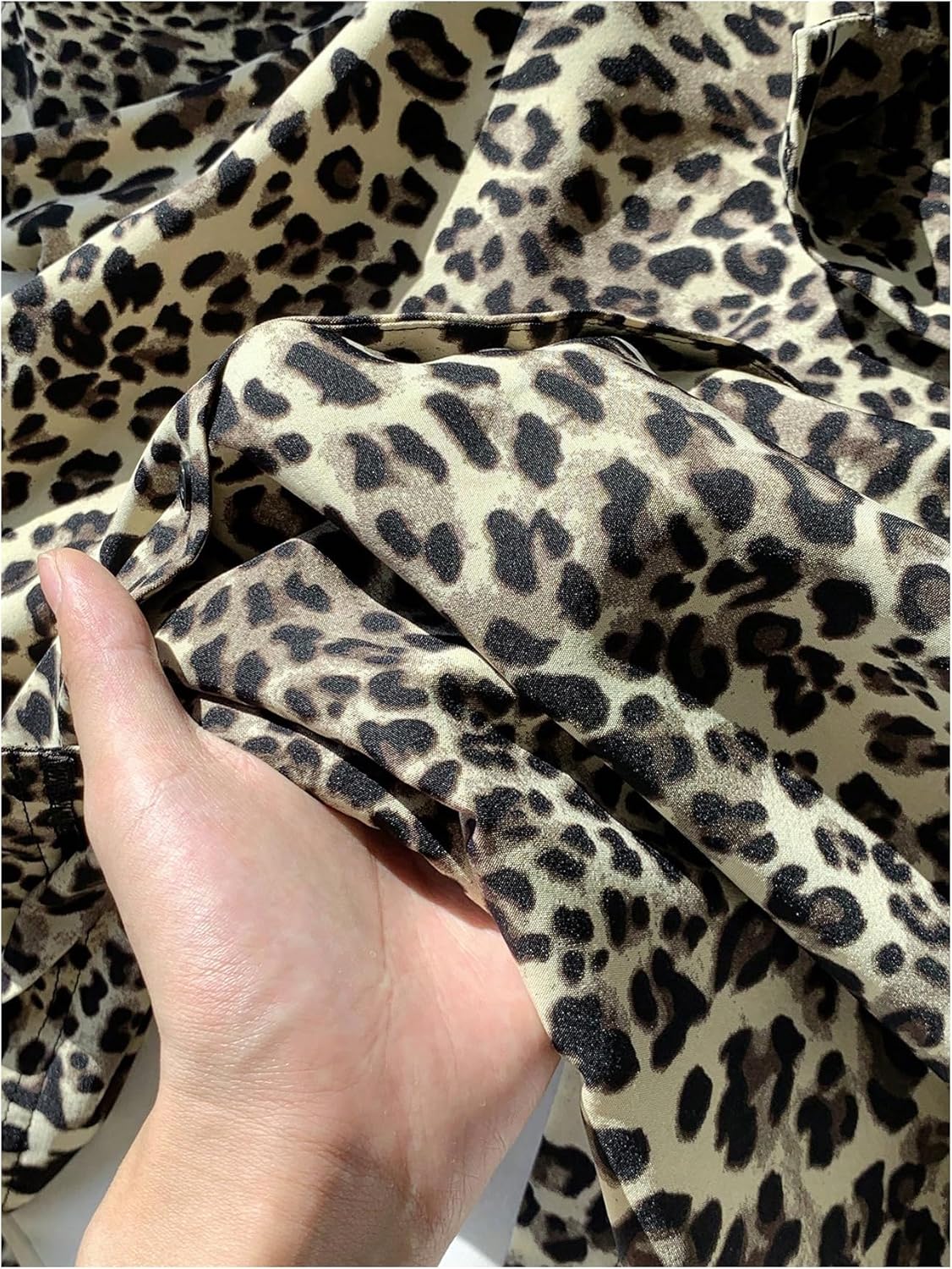 Floerns Women's Plus Size Pajama Set Leopard Print Short Sleeve Shirt and Shorts Sets - Image 5