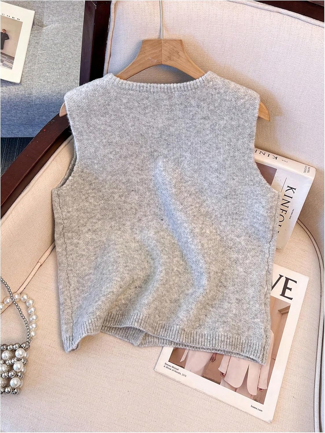Women's Button Down Sweater Vest Sleeveless Crewneck Knit Outerwear Old Money Knitwear - Image 3