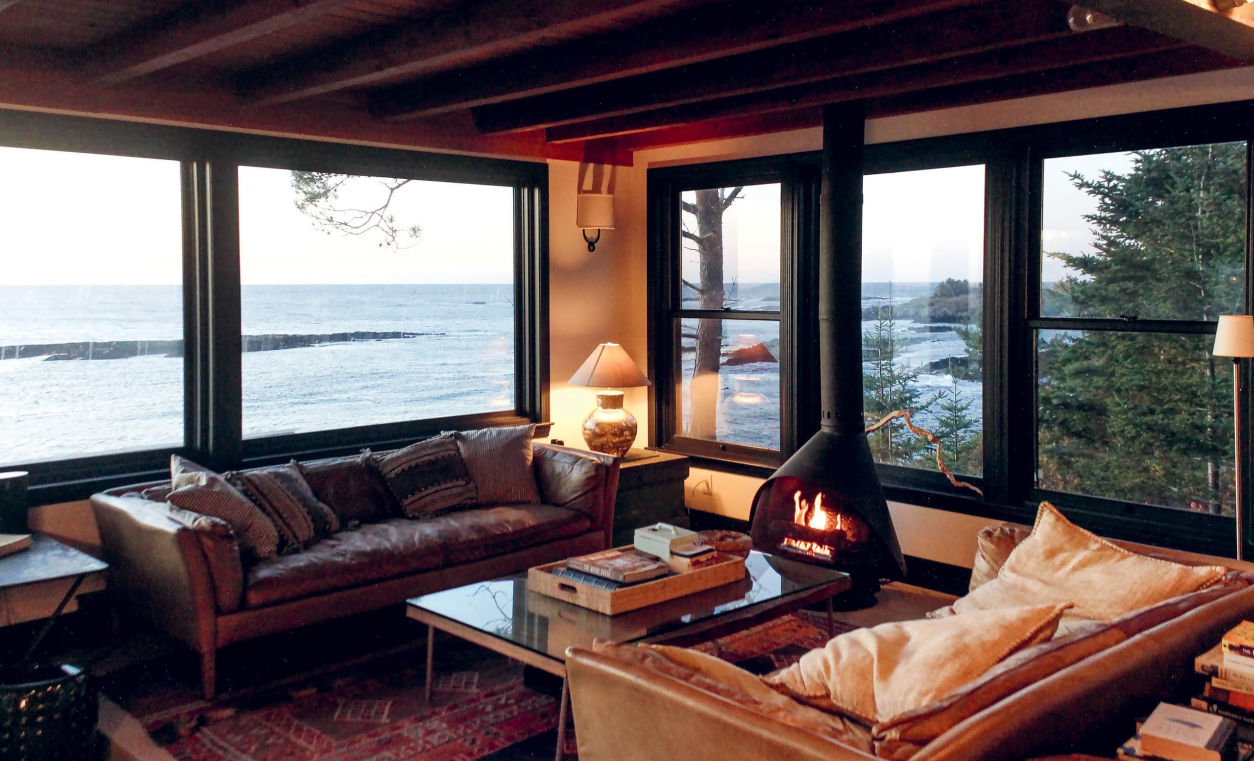 New Coastal: Inspiration for a Life by the Sea