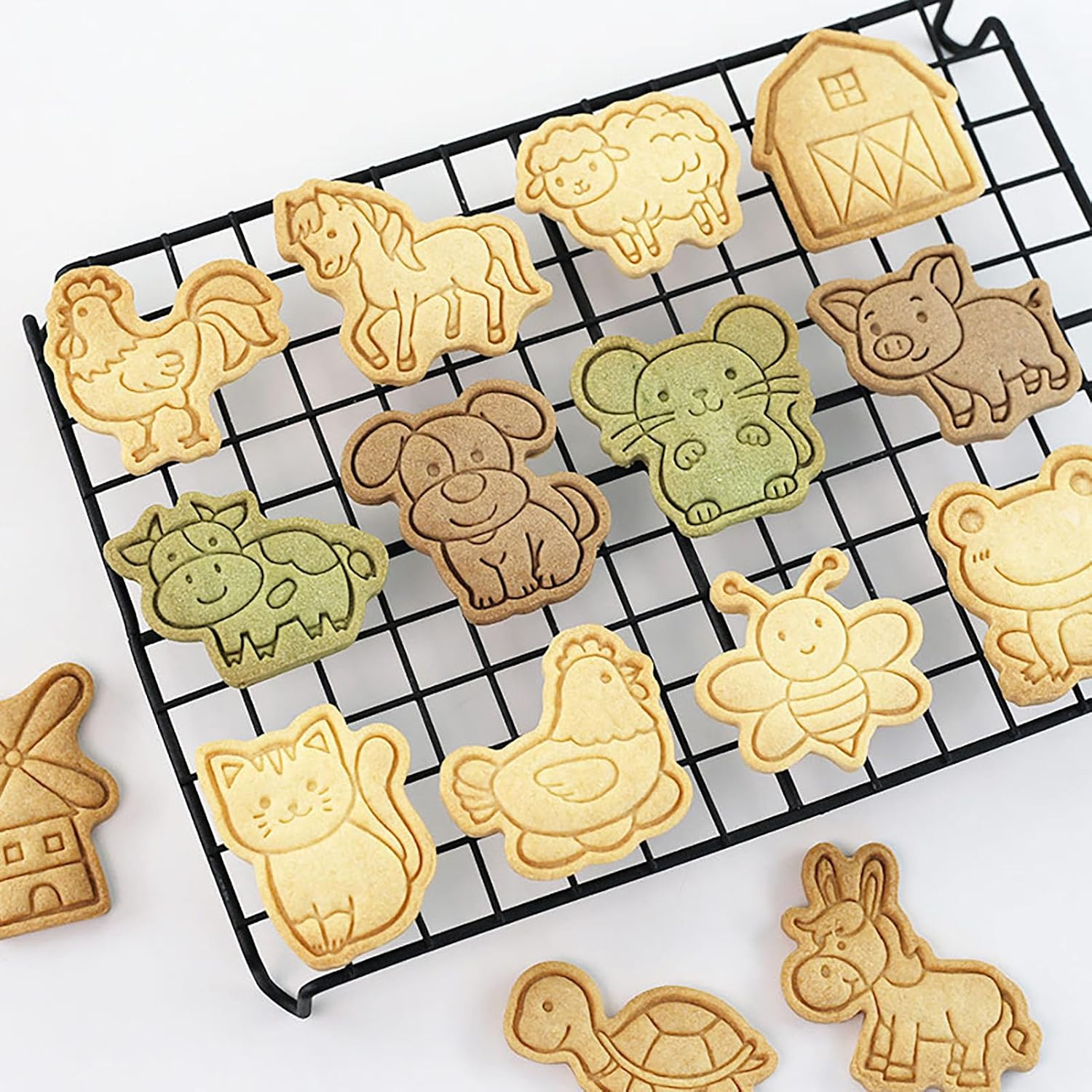 Farm Animal Cookie Cutter Set 8Pcs Barn Tractor Windmill Biscuit Molds