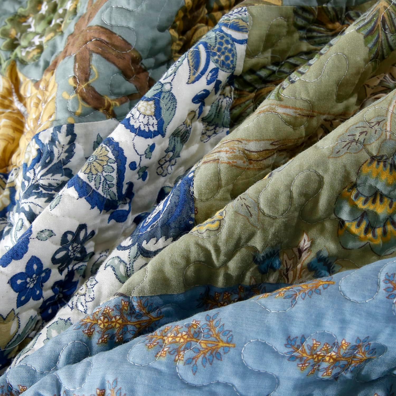 WINLIFE Cotton Quilt Set Queen Size - Reversible Bohemian Bedspreads Patchwork Coverlets 3 Pieces Sage Green Rustic Floral Bedding Sets All Season, Queen (90'' x 98'')